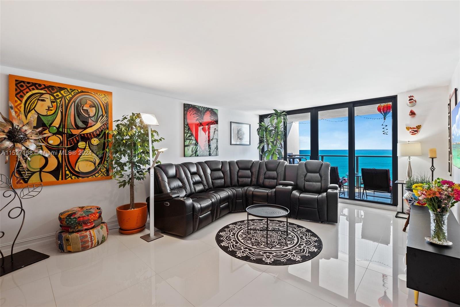 Hollywood, Florida 33019, 2 Bedrooms Bedrooms, ,2 BathroomsBathrooms,Residential,For Sale,A11527158