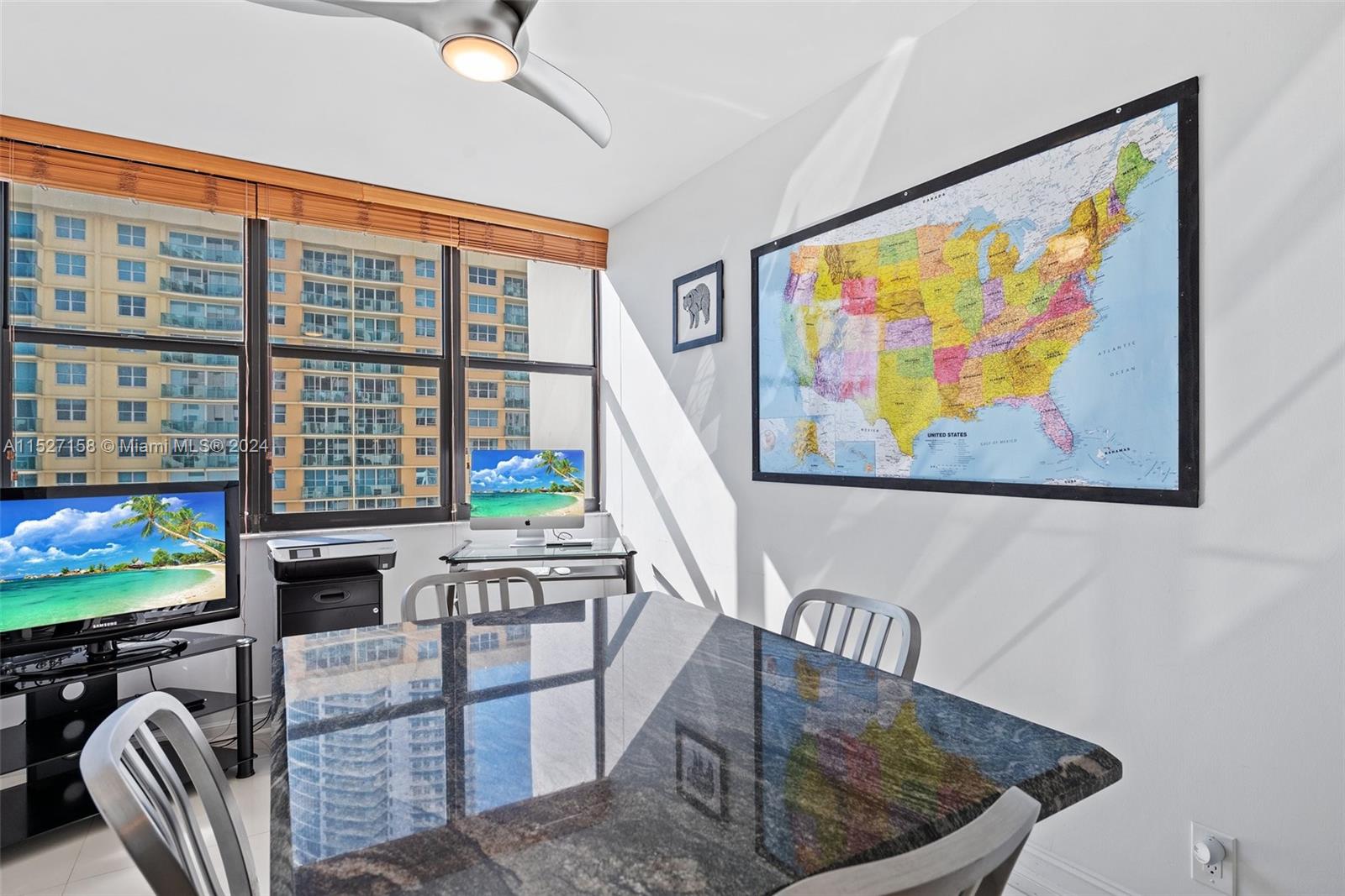 Hollywood, Florida 33019, 2 Bedrooms Bedrooms, ,2 BathroomsBathrooms,Residential,For Sale,A11527158