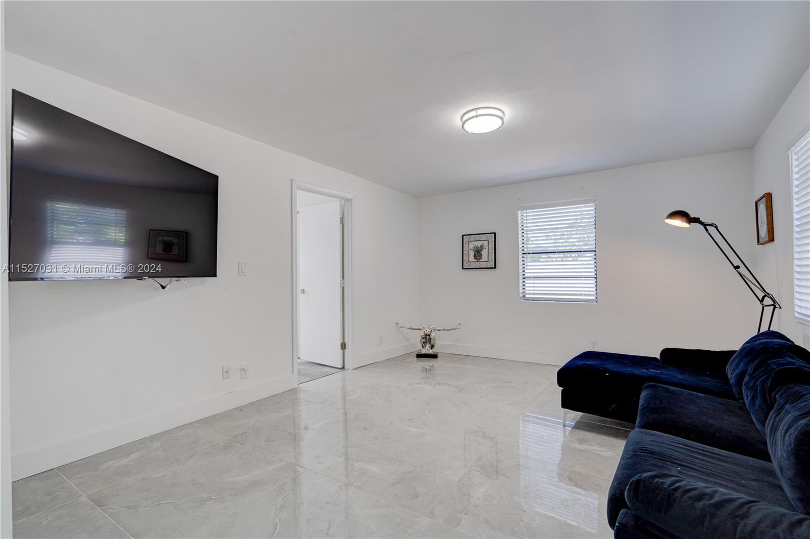 267 30th Ter, Fort Lauderdale, FL, 33311 United States, 4 Bedrooms Bedrooms, ,3 BathroomsBathrooms,Residential,For Sale,30th Ter,A11527031