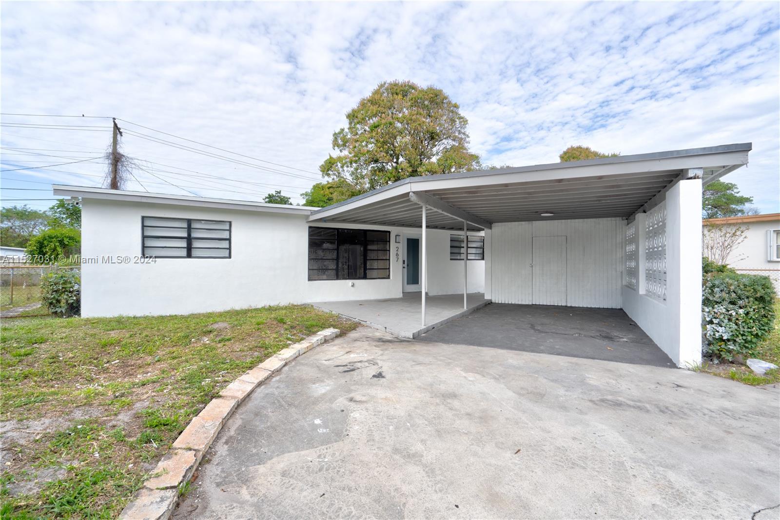 267 30th Ter, Fort Lauderdale, FL, 33311 United States, 4 Bedrooms Bedrooms, ,3 BathroomsBathrooms,Residential,For Sale,30th Ter,A11527031