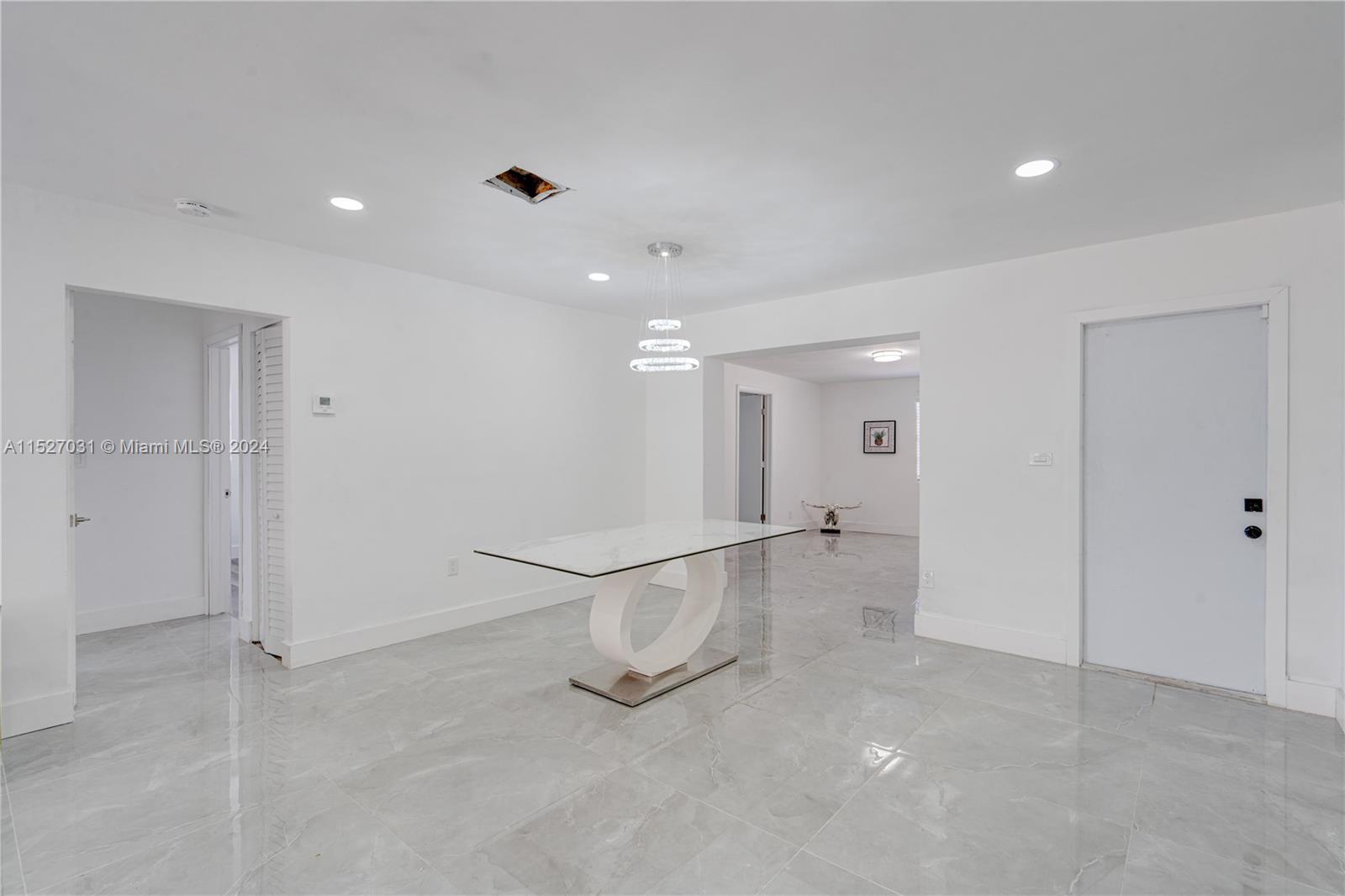 267 30th Ter, Fort Lauderdale, FL, 33311 United States, 4 Bedrooms Bedrooms, ,3 BathroomsBathrooms,Residential,For Sale,30th Ter,A11527031