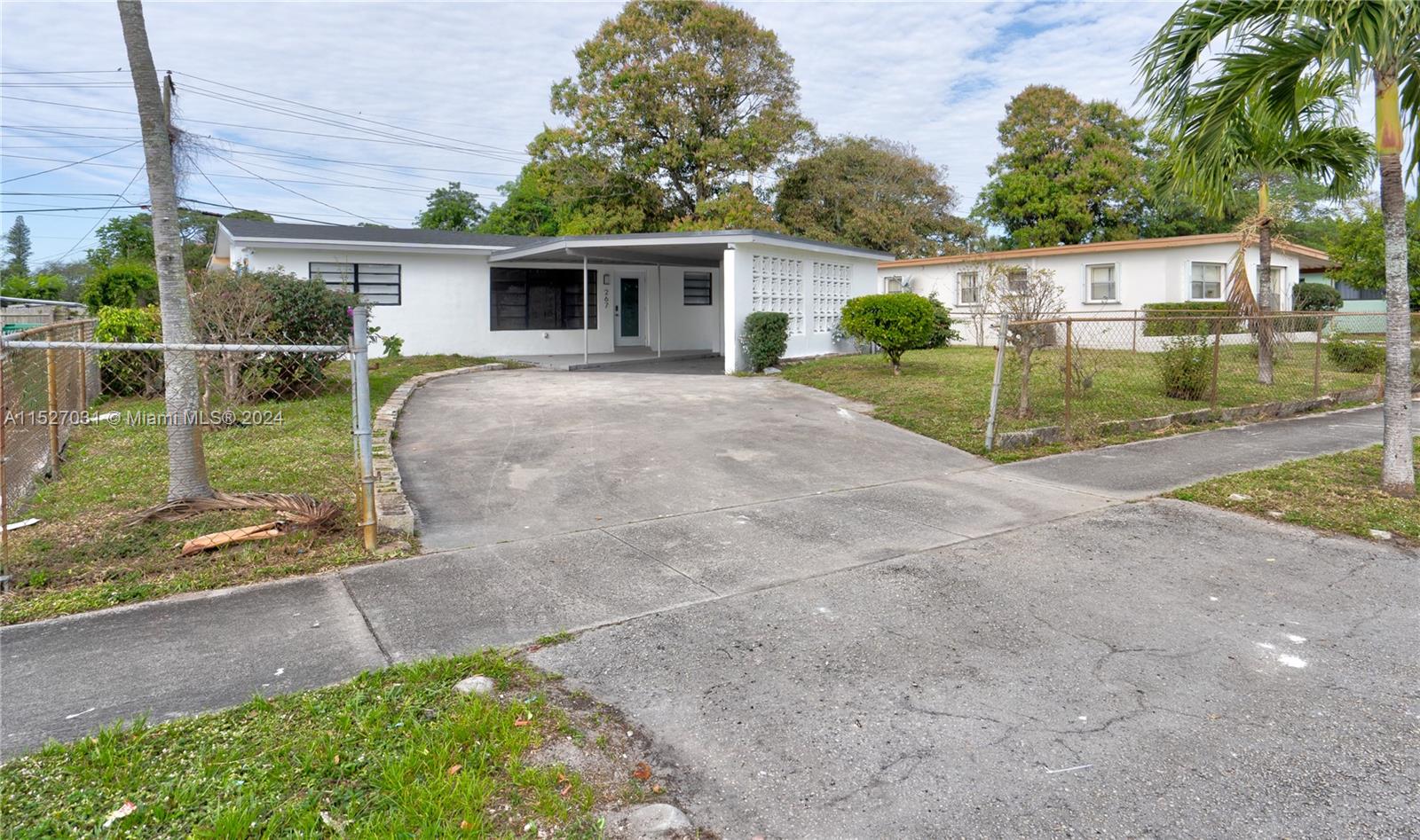 267 30th Ter, Fort Lauderdale, FL, 33311 United States, 4 Bedrooms Bedrooms, ,3 BathroomsBathrooms,Residential,For Sale,30th Ter,A11527031