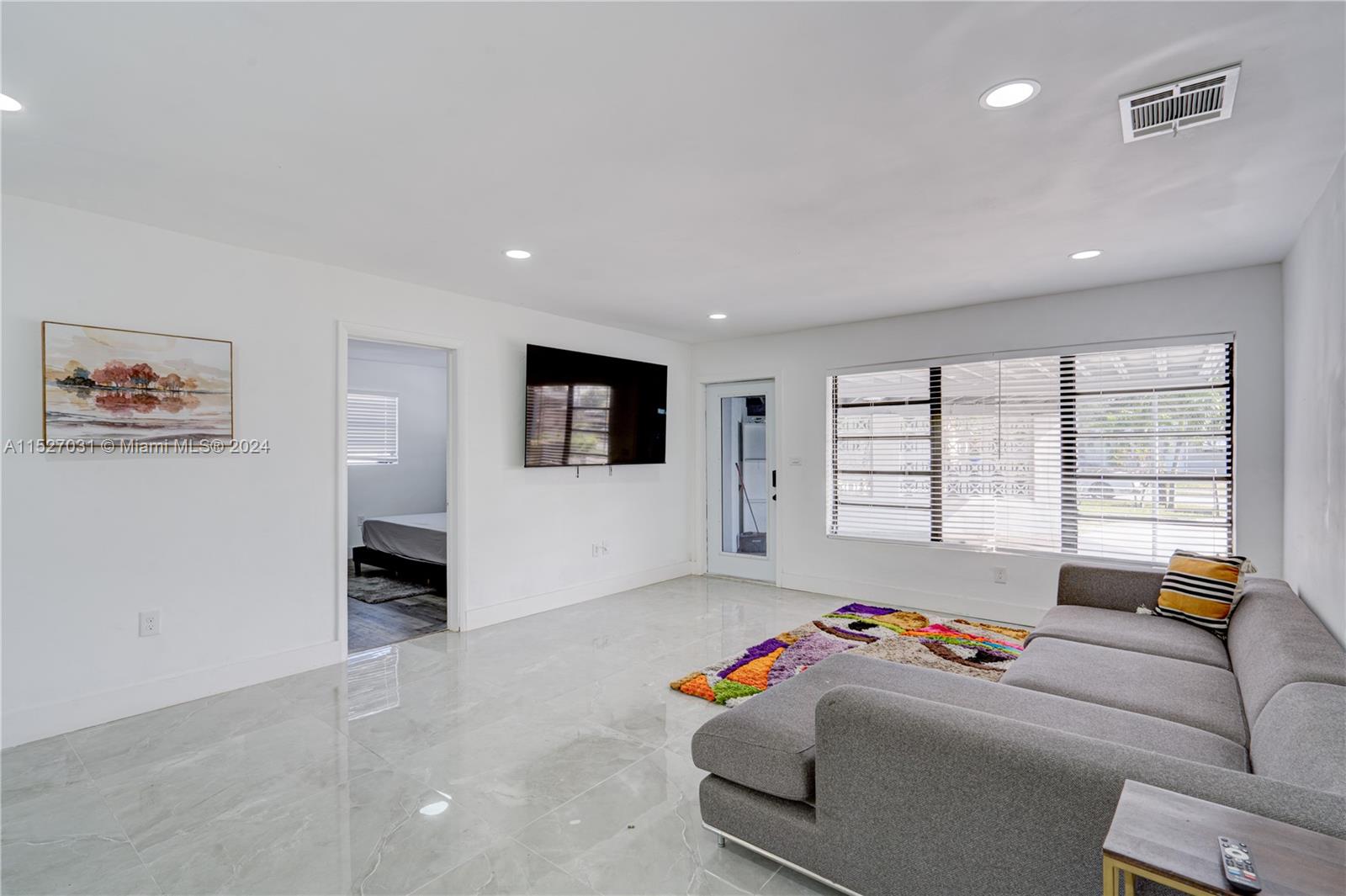 267 30th Ter, Fort Lauderdale, FL, 33311 United States, 4 Bedrooms Bedrooms, ,3 BathroomsBathrooms,Residential,For Sale,30th Ter,A11527031