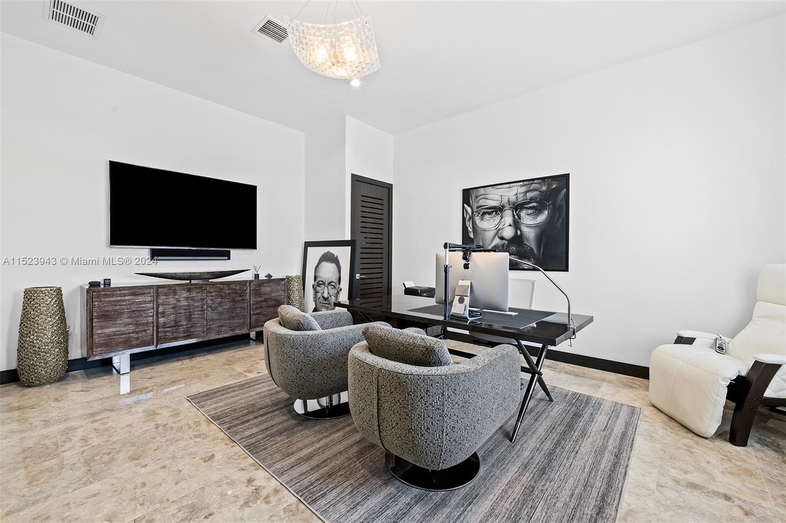 2610 Oak Park Dr, Davie, FL, 33330 United States, 5 Bedrooms Bedrooms, ,5 BathroomsBathrooms,Residential,For Sale,Oak Park Dr,A11523943