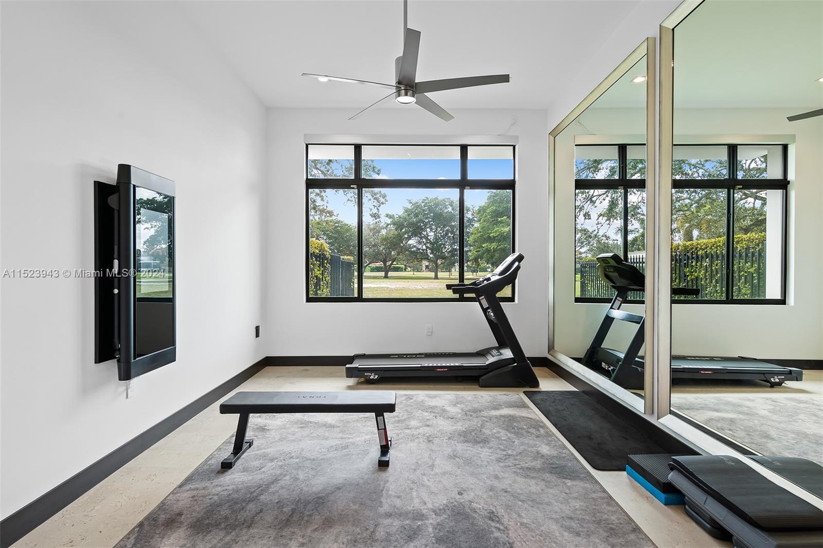 2610 Oak Park Dr, Davie, FL, 33330 United States, 5 Bedrooms Bedrooms, ,5 BathroomsBathrooms,Residential,For Sale,Oak Park Dr,A11523943