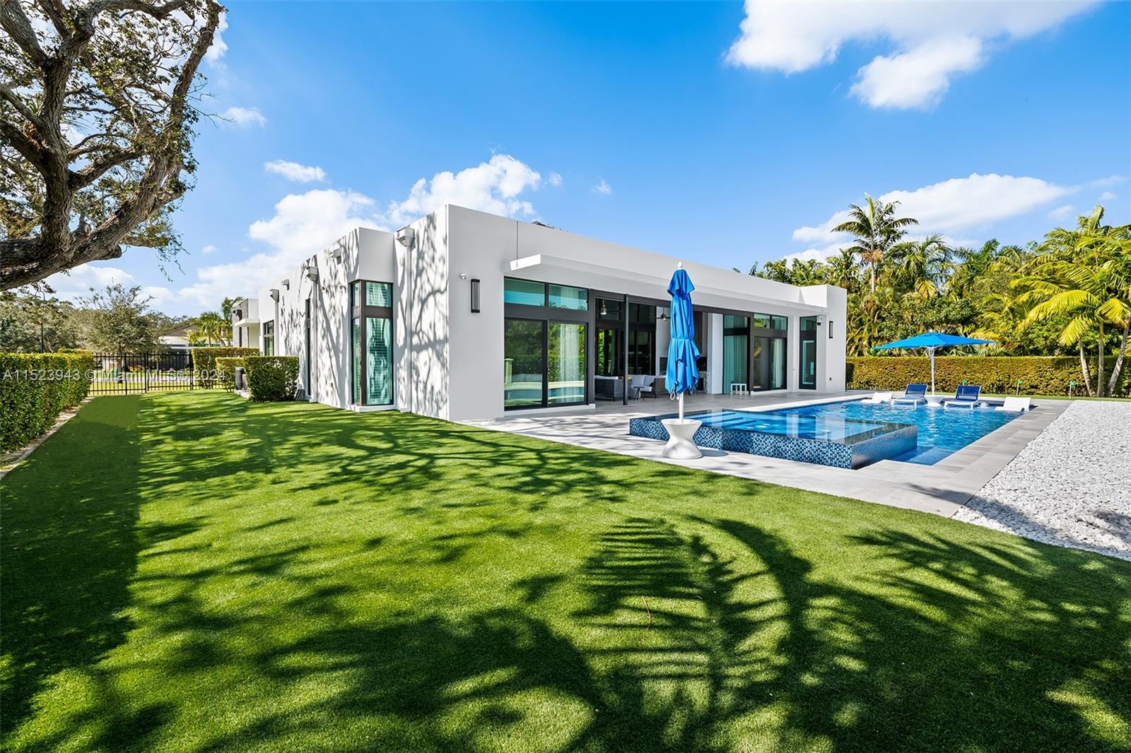 2610 Oak Park Dr, Davie, FL, 33330 United States, 5 Bedrooms Bedrooms, ,5 BathroomsBathrooms,Residential,For Sale,Oak Park Dr,A11523943