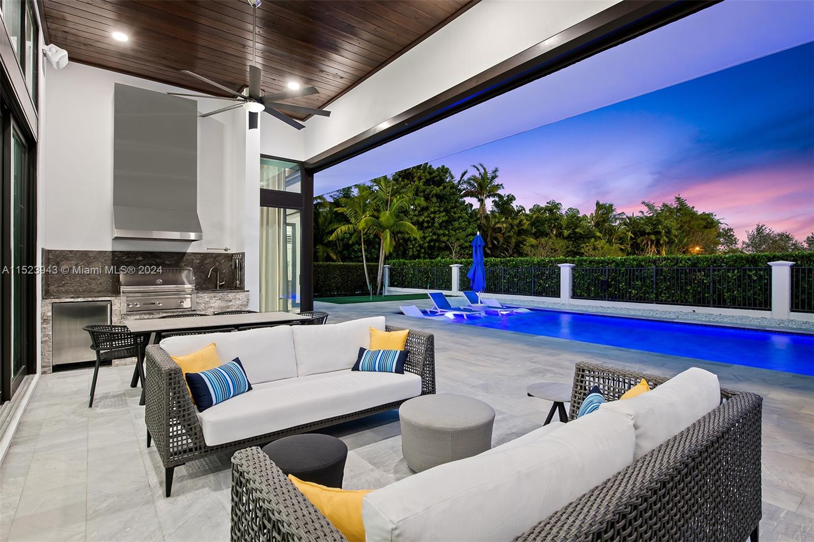 2610 Oak Park Dr, Davie, FL, 33330 United States, 5 Bedrooms Bedrooms, ,5 BathroomsBathrooms,Residential,For Sale,Oak Park Dr,A11523943