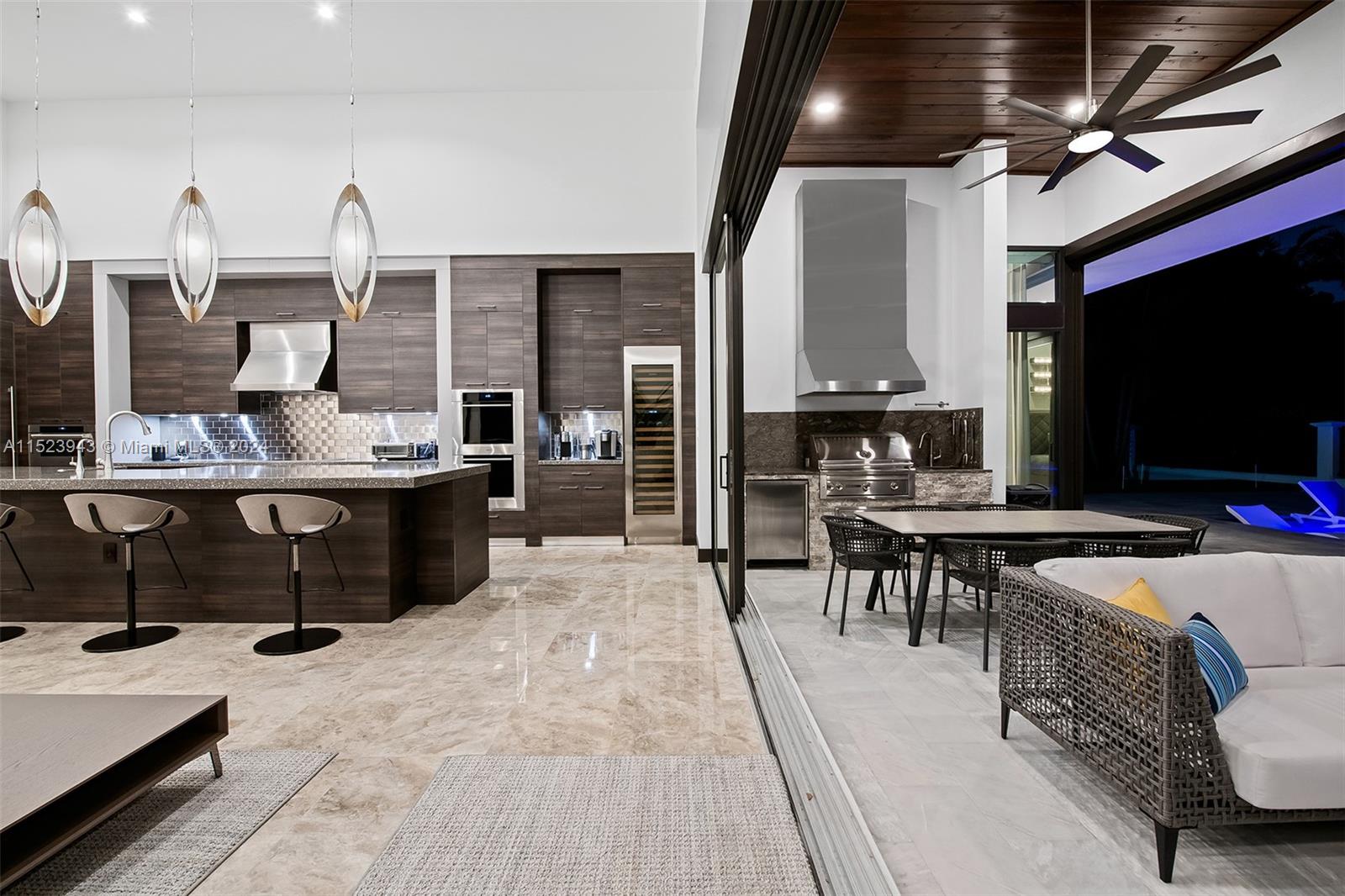 2610 Oak Park Dr, Davie, FL, 33330 United States, 5 Bedrooms Bedrooms, ,5 BathroomsBathrooms,Residential,For Sale,Oak Park Dr,A11523943