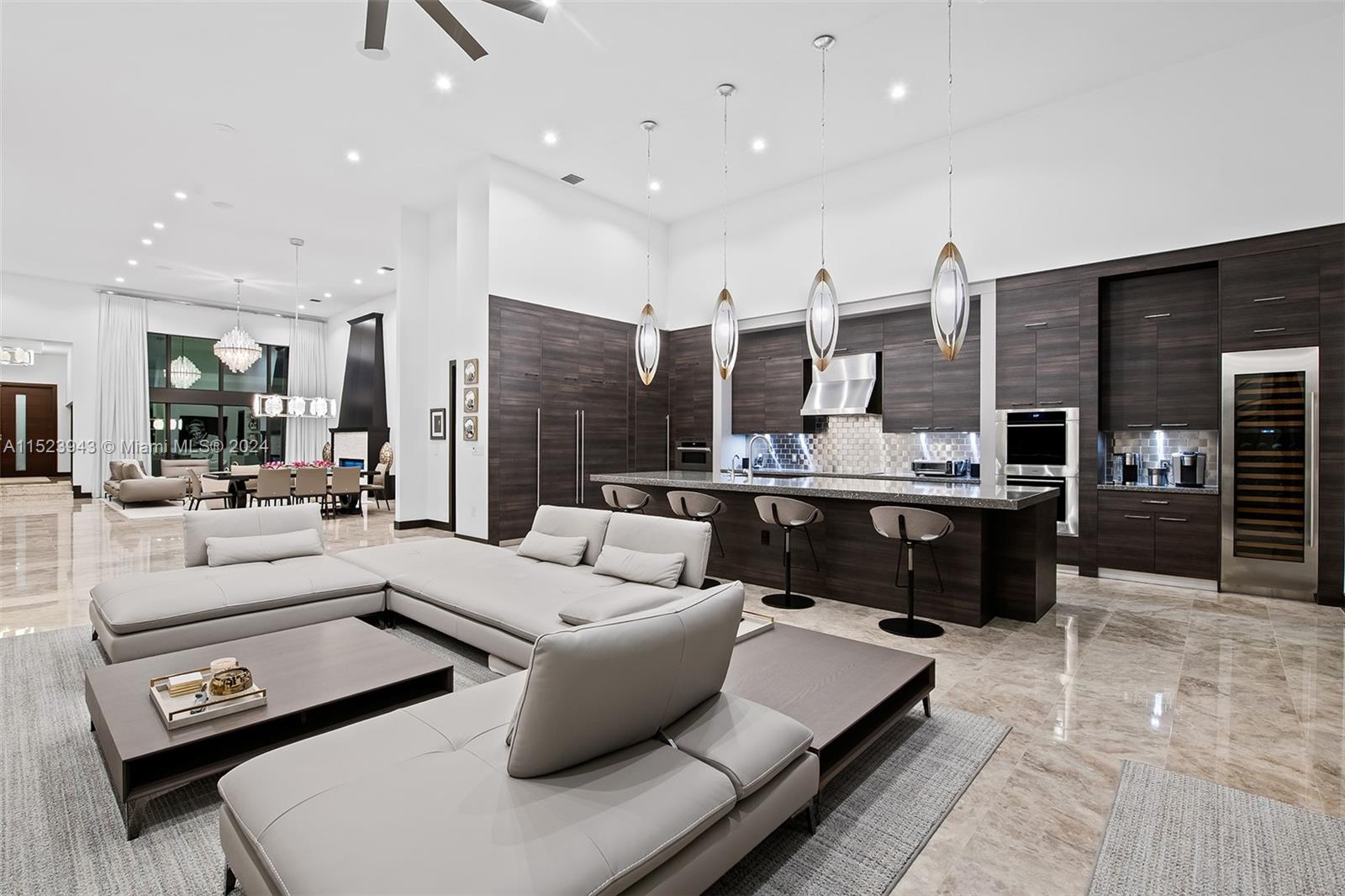 2610 Oak Park Dr, Davie, FL, 33330 United States, 5 Bedrooms Bedrooms, ,5 BathroomsBathrooms,Residential,For Sale,Oak Park Dr,A11523943