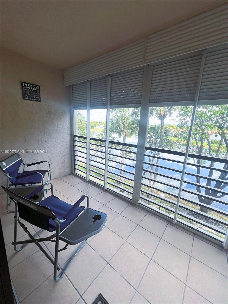 Screen Balcony Shutters