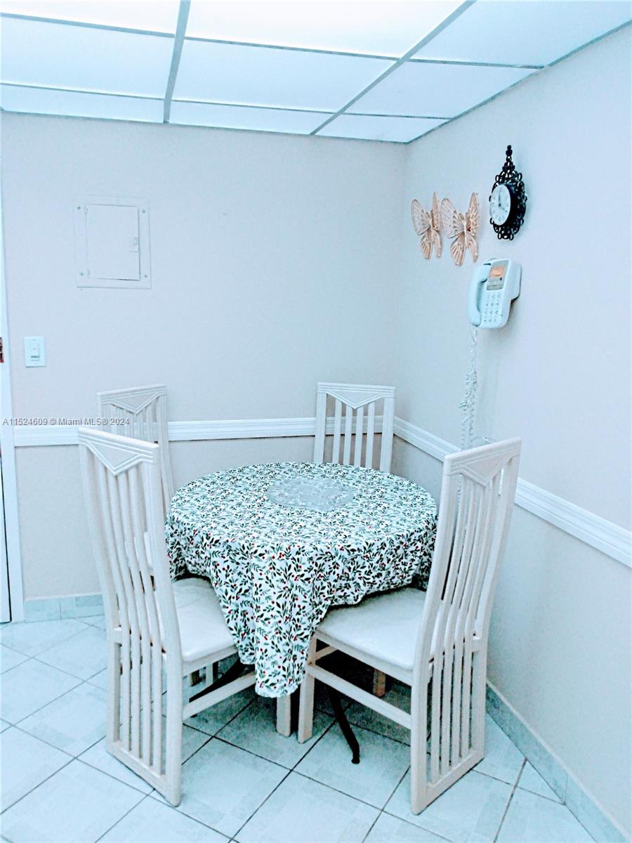 230 174th St 1510, Sunny Isles Beach, Florida 33160, 1 Bedroom Bedrooms, ,2 BathroomsBathrooms,Residential,For Sale,230 174th St 1510,A11524609