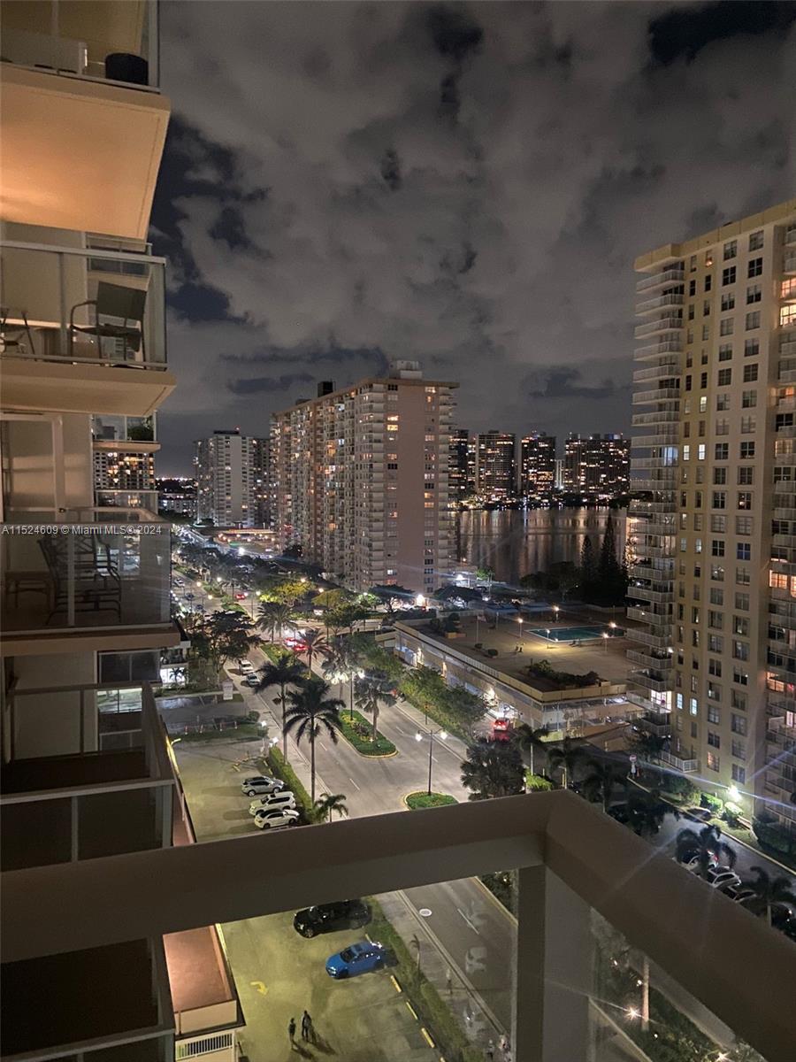 230 174th St 1510, Sunny Isles Beach, Florida 33160, 1 Bedroom Bedrooms, ,2 BathroomsBathrooms,Residential,For Sale,230 174th St 1510,A11524609