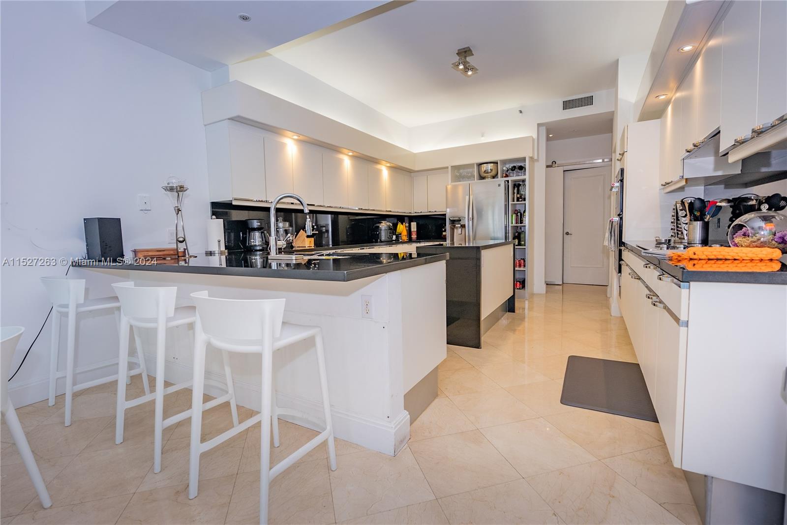 3801 NE 207th St TH8, Aventura, FL 33180, 3 Bedrooms Bedrooms, ,3 BathroomsBathrooms,Residential,For Sale,207th St,A11527263