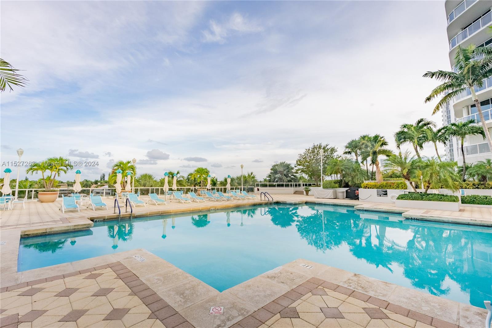 3801 NE 207th St TH8, Aventura, FL 33180, 3 Bedrooms Bedrooms, ,3 BathroomsBathrooms,Residential,For Sale,207th St,A11527263