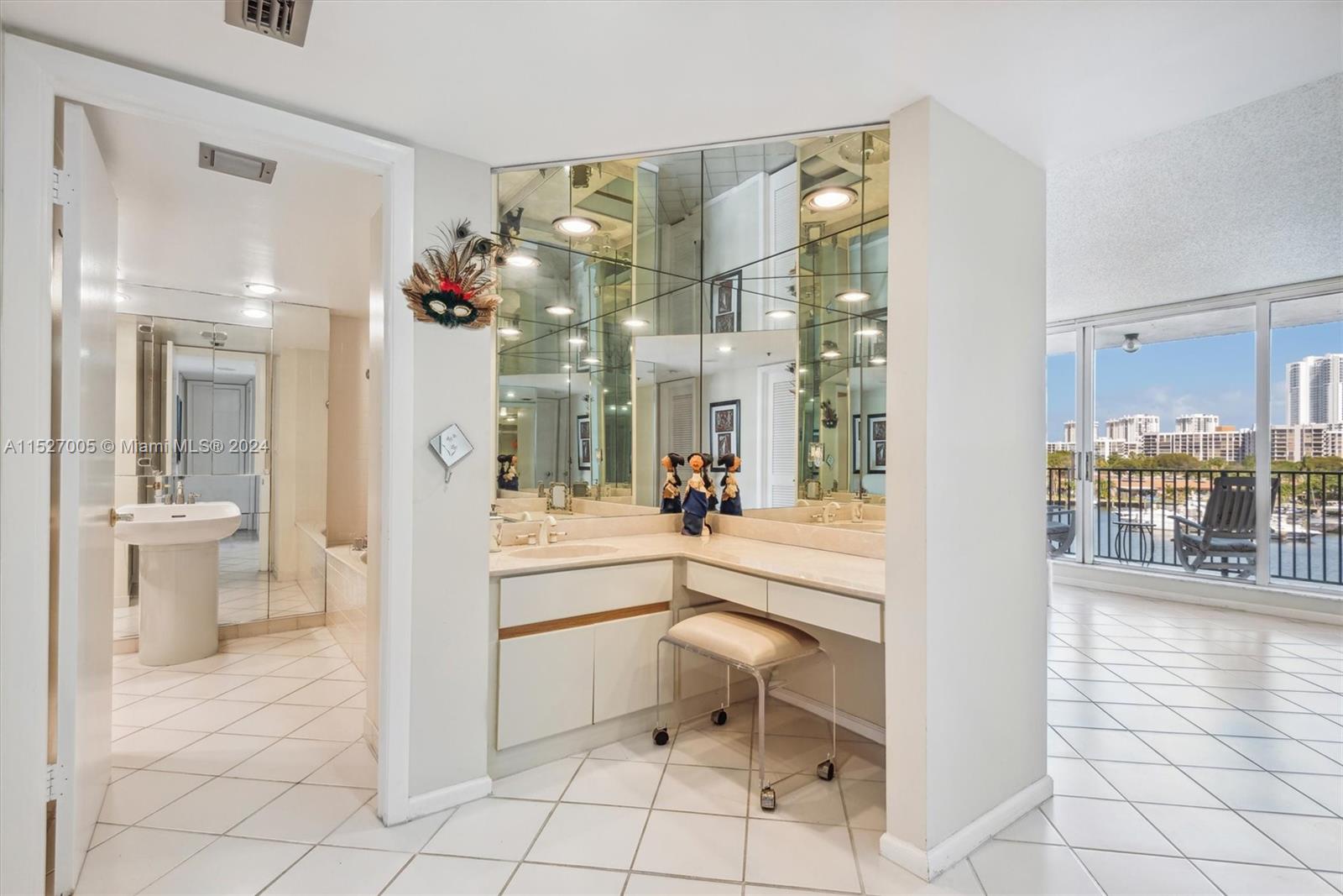 300 Three Islands Blvd 603, Hallandale Beach, Florida 33009, 2 Bedrooms Bedrooms, ,2 BathroomsBathrooms,Residential,For Sale,300 Three Islands Blvd 603,A11527005