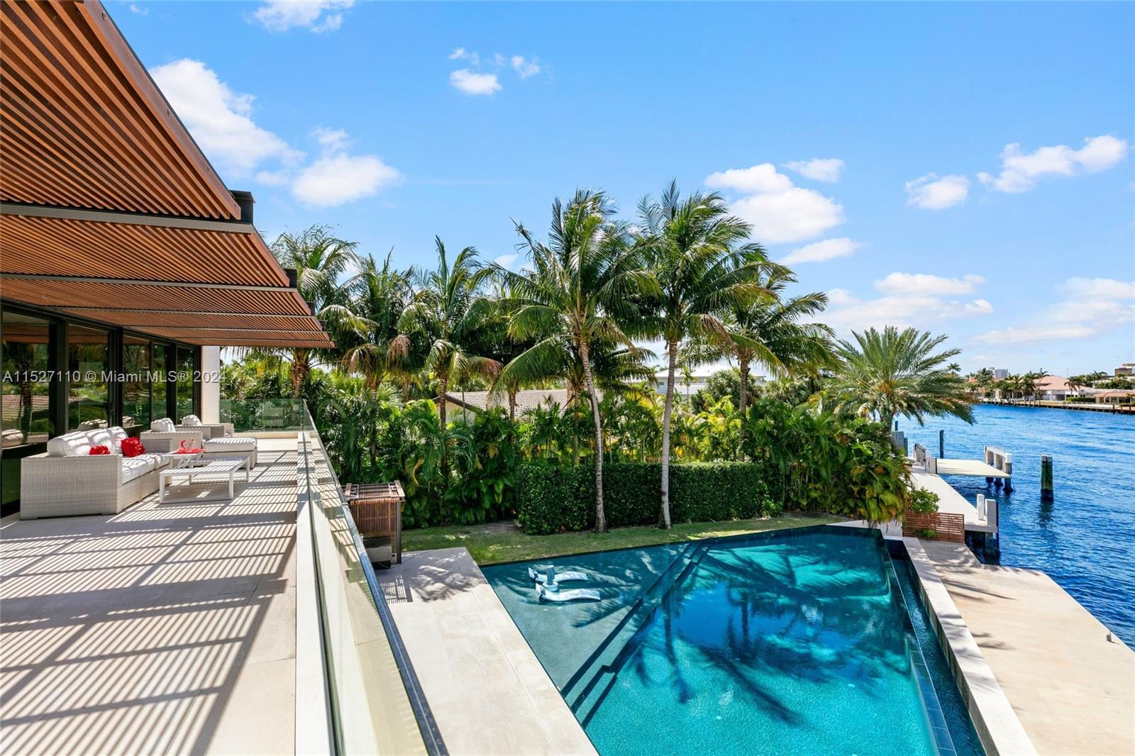 28 Minnetonka Rd, Sea Ranch Lakes, FL, 33308 United States, 5 Bedrooms Bedrooms, ,4 BathroomsBathrooms,Residential,For Sale,Minnetonka Rd,A11527110