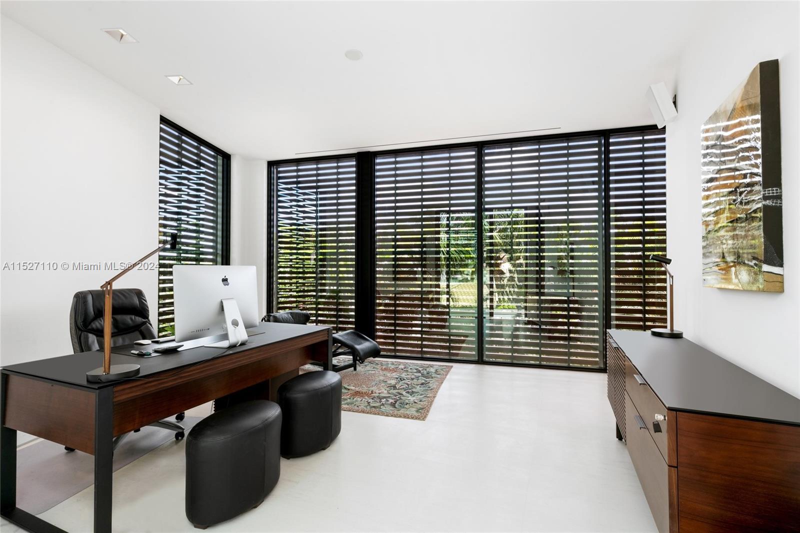 28 Minnetonka Rd, Sea Ranch Lakes, FL, 33308 United States, 5 Bedrooms Bedrooms, ,4 BathroomsBathrooms,Residential,For Sale,Minnetonka Rd,A11527110