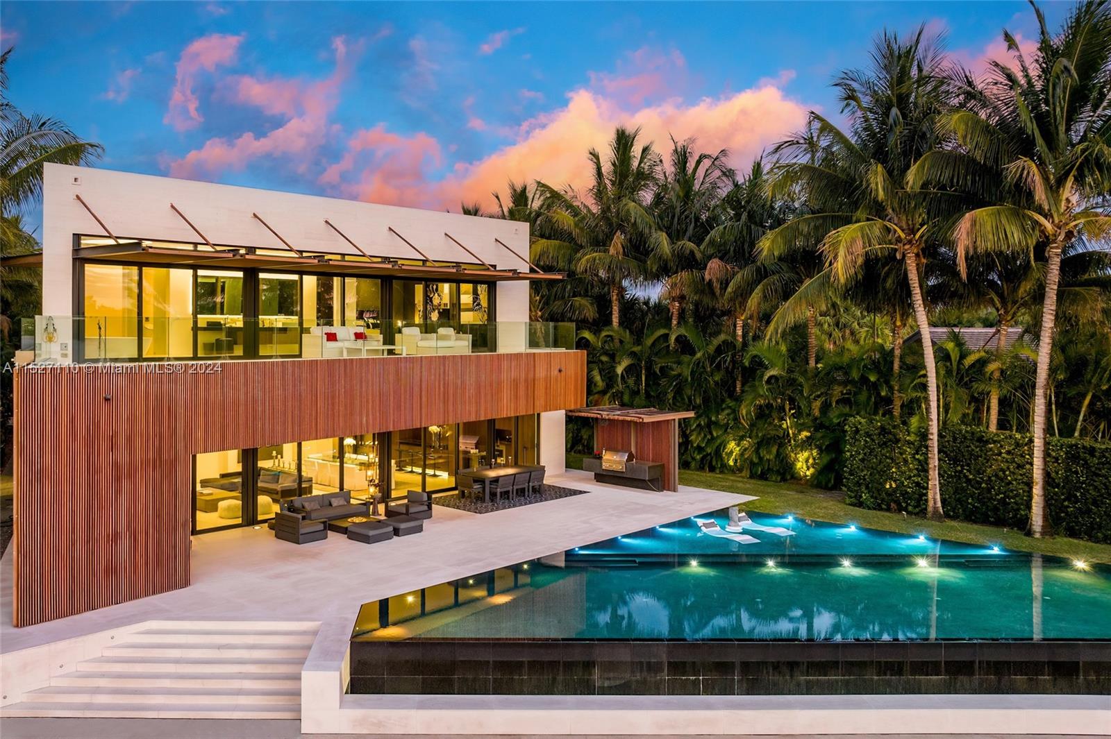 28 Minnetonka Rd, Sea Ranch Lakes, FL, 33308 United States, 5 Bedrooms Bedrooms, ,4 BathroomsBathrooms,Residential,For Sale,Minnetonka Rd,A11527110