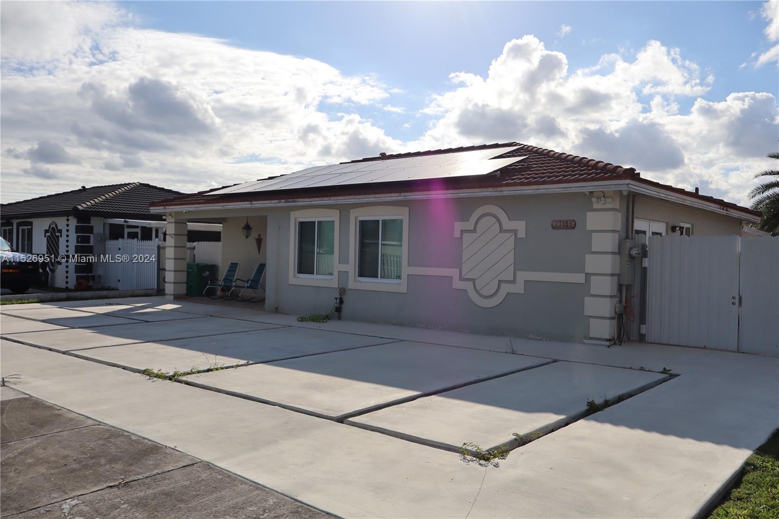 27654 SW 132nd Pl, Homestead, Florida 33032, 3 Bedrooms Bedrooms, ,2 BathroomsBathrooms,Residential,For Sale,27654 SW 132nd Pl,A11526951