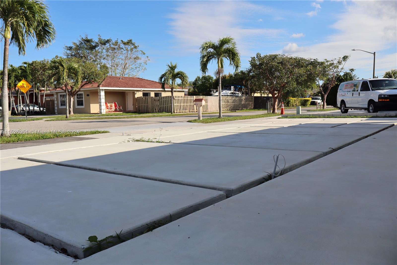 27654 SW 132nd Pl, Homestead, Florida 33032, 3 Bedrooms Bedrooms, ,2 BathroomsBathrooms,Residential,For Sale,27654 SW 132nd Pl,A11526951