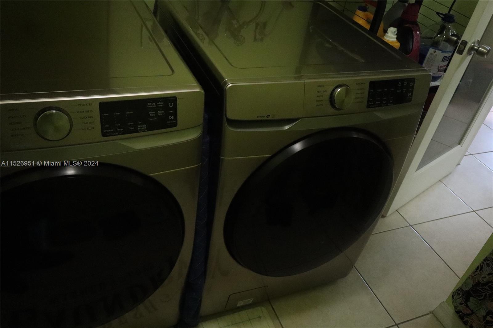 27654 SW 132nd Pl, Homestead, Florida 33032, 3 Bedrooms Bedrooms, ,2 BathroomsBathrooms,Residential,For Sale,27654 SW 132nd Pl,A11526951