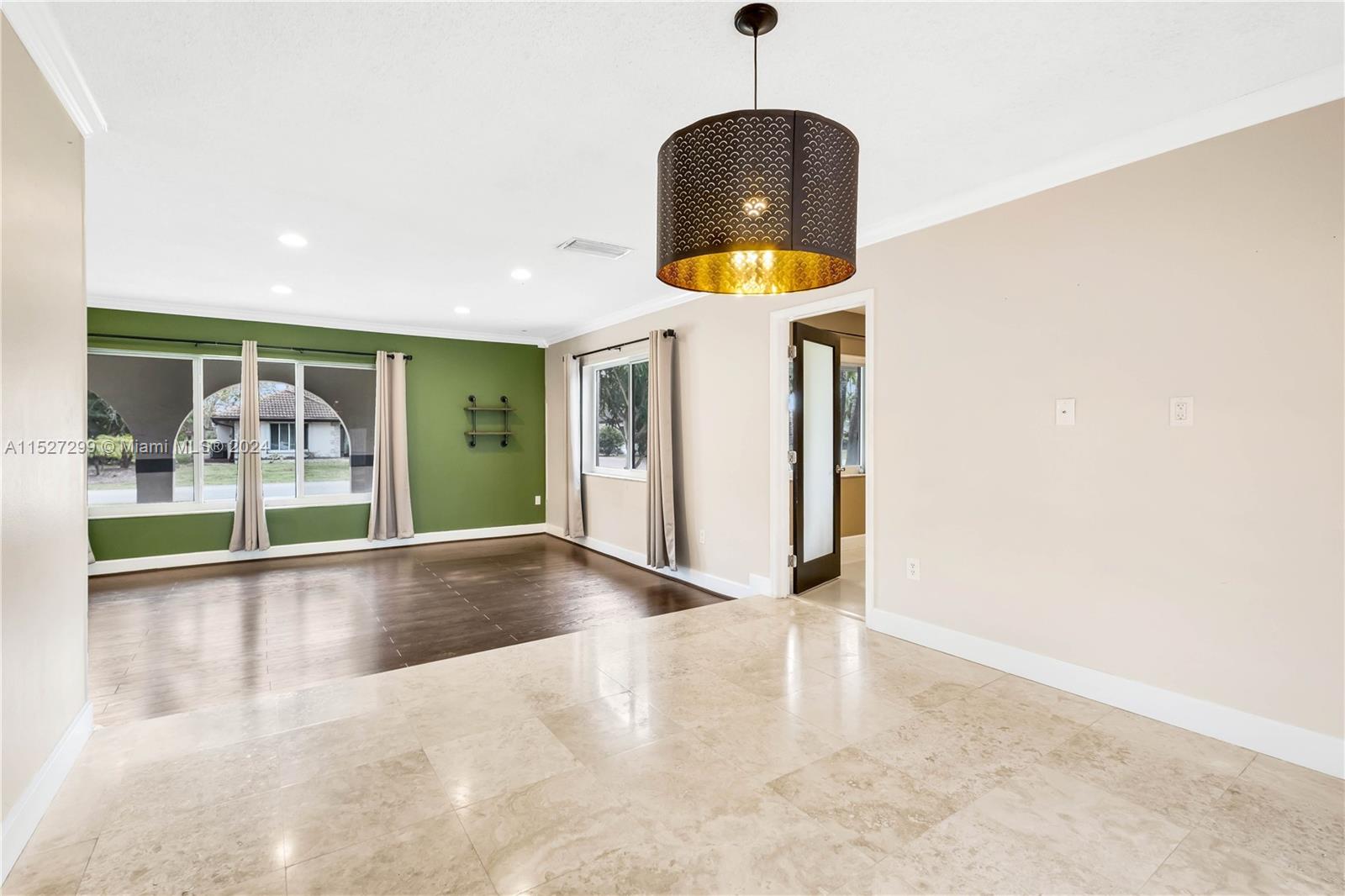 19320 E Saint Andrews Dr, Hialeah, Florida 33015, 5 Bedrooms Bedrooms, ,2 BathroomsBathrooms,Residential,For Sale,19320 E Saint Andrews Dr,A11527299