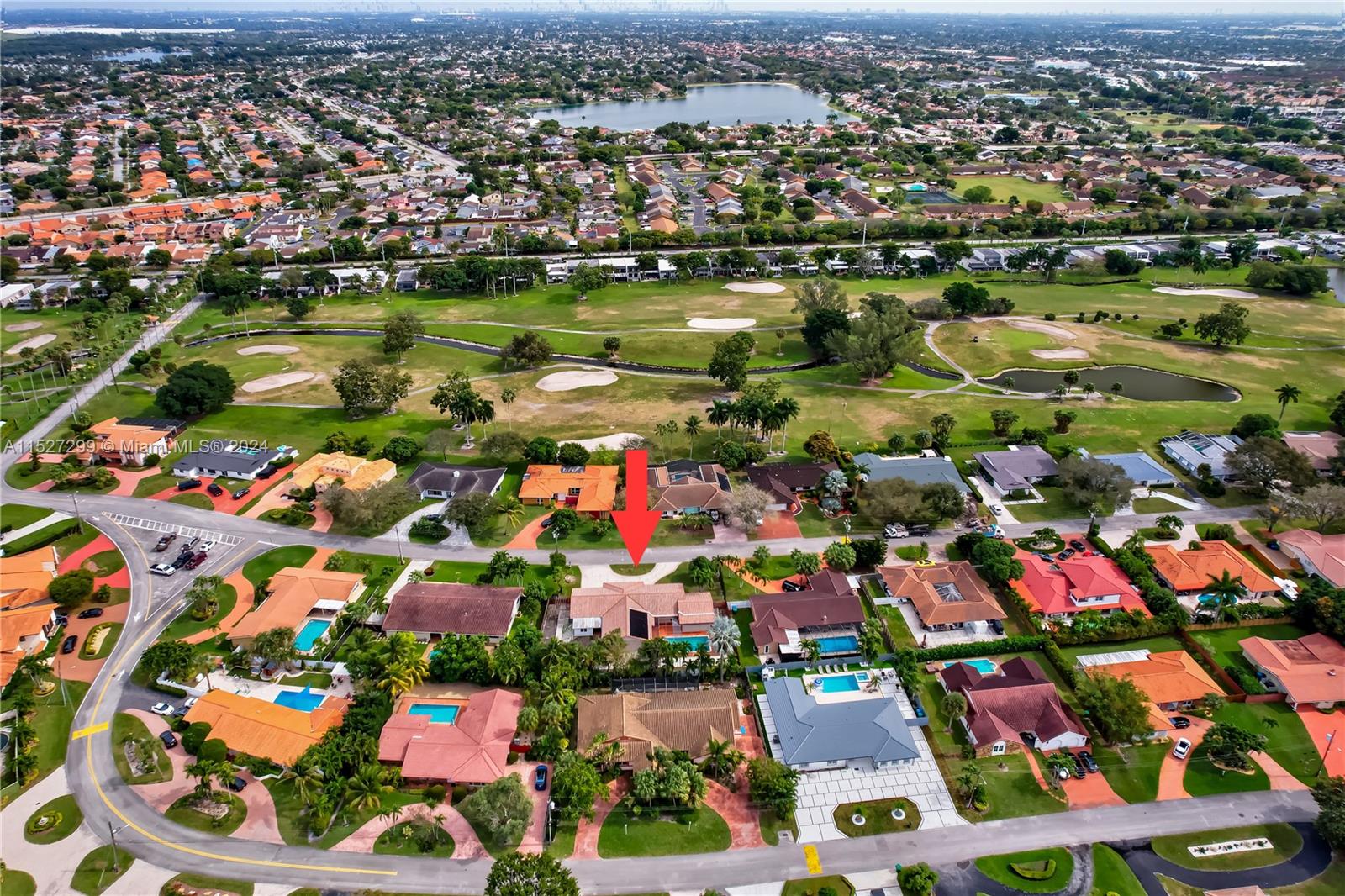 19320 E Saint Andrews Dr, Hialeah, Florida 33015, 5 Bedrooms Bedrooms, ,2 BathroomsBathrooms,Residential,For Sale,19320 E Saint Andrews Dr,A11527299