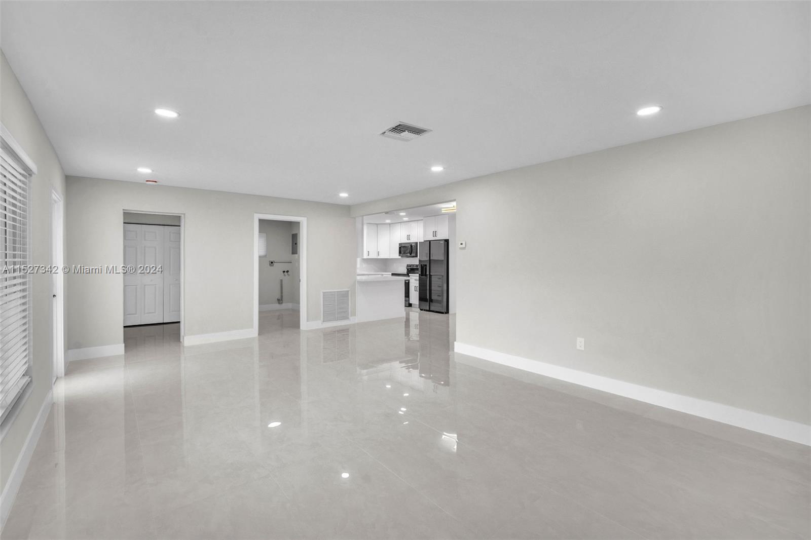 4520 NE 15th Ter, Oakland Park, Florida 33334, 4 Bedrooms Bedrooms, ,2 BathroomsBathrooms,Residential,For Sale,4520 NE 15th Ter,A11527342