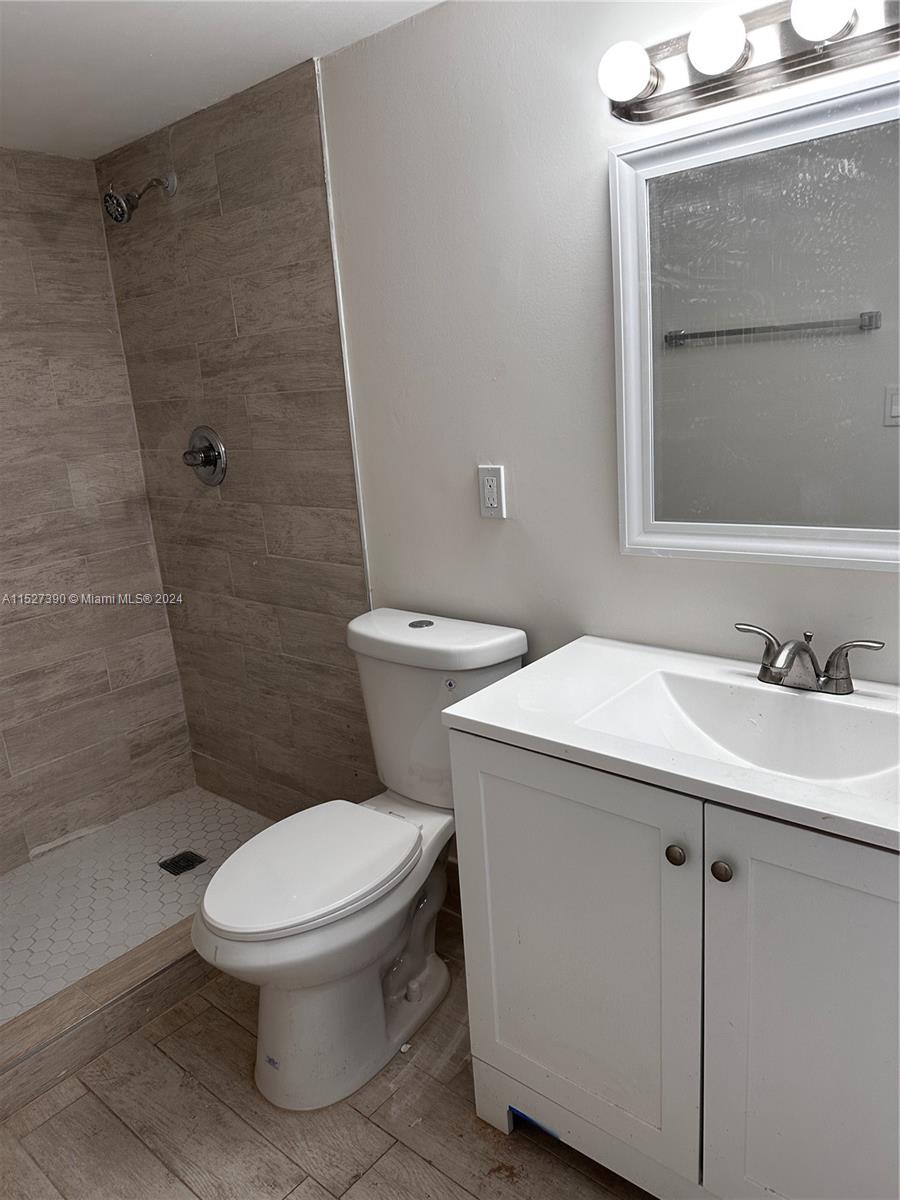 15205 NE 6th Ave D205, Miami, Florida 33162, 2 Bedrooms Bedrooms, ,2 BathroomsBathrooms,Residential,For Sale,15205 NE 6th Ave D205,A11527390