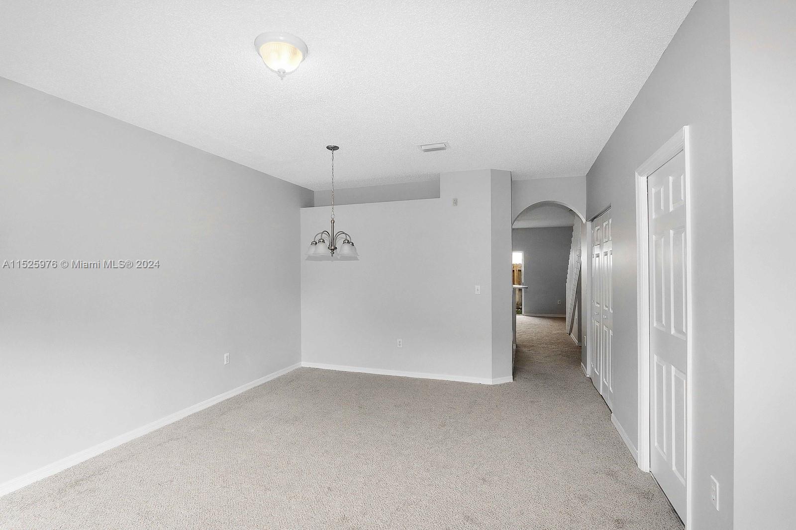 2361 SE 23 DR 2361, Homestead, Florida 33035, 3 Bedrooms Bedrooms, ,2 BathroomsBathrooms,Residential,For Sale,2361 SE 23 DR 2361,A11525976