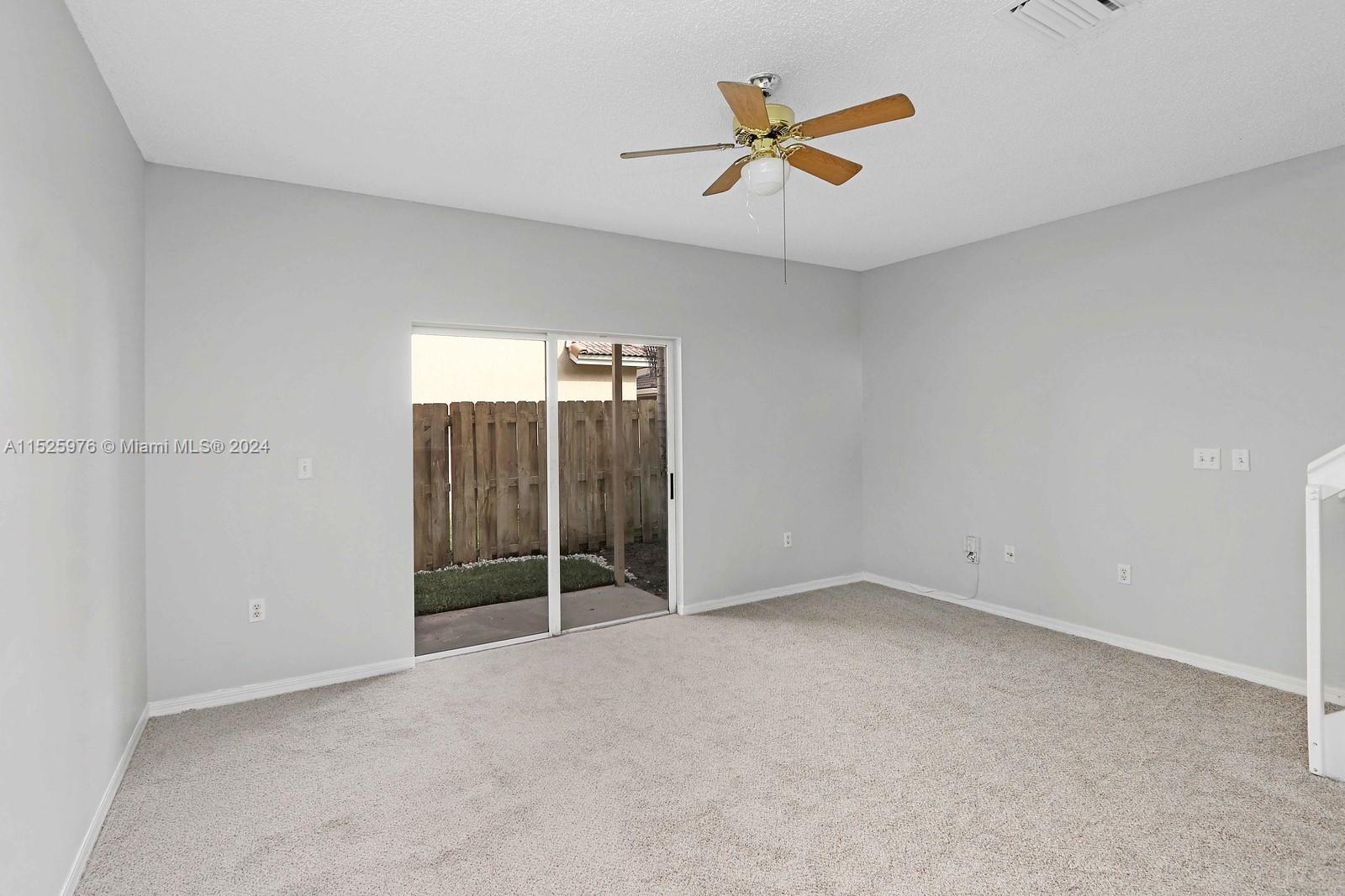 2361 SE 23 DR 2361, Homestead, Florida 33035, 3 Bedrooms Bedrooms, ,2 BathroomsBathrooms,Residential,For Sale,2361 SE 23 DR 2361,A11525976