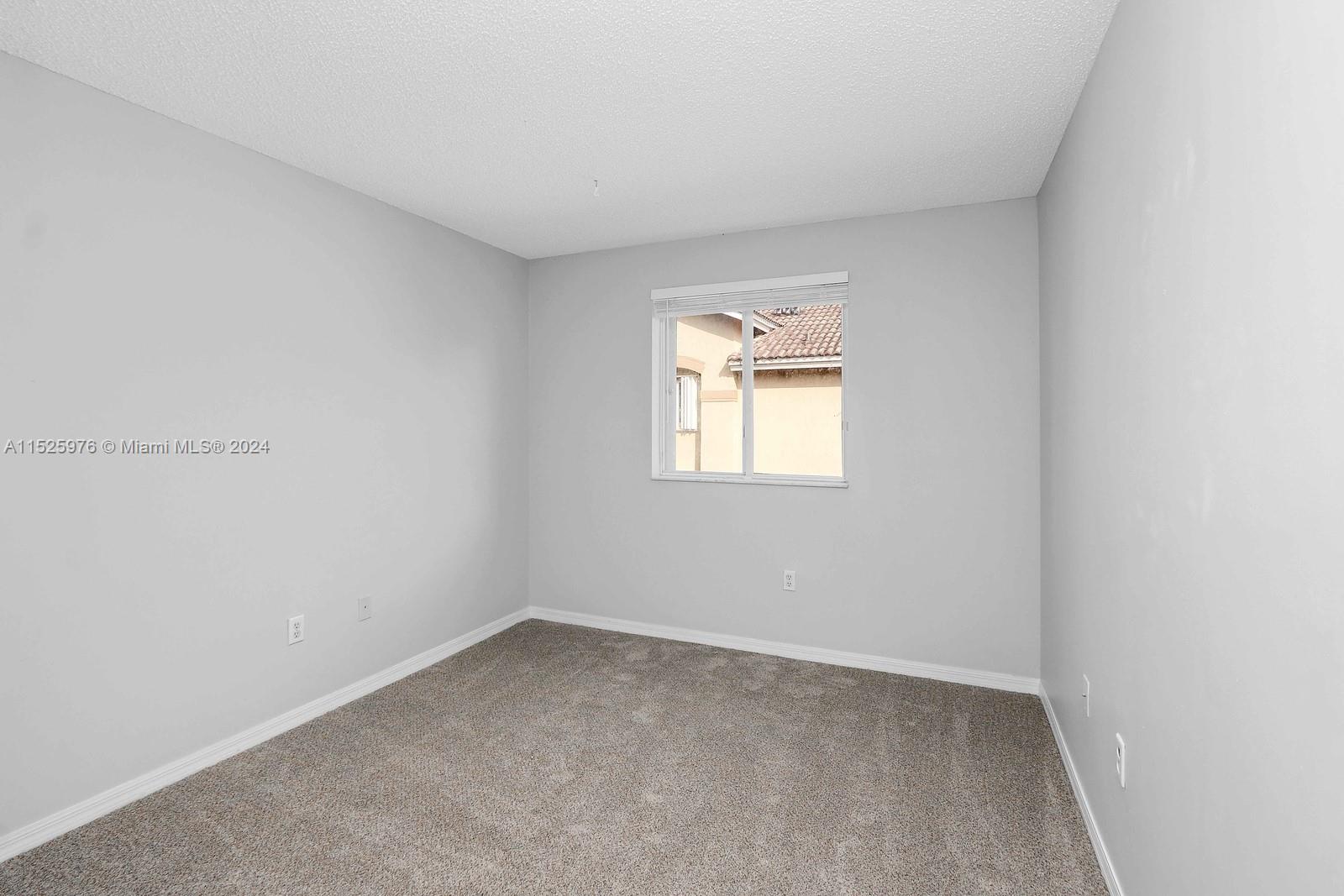 2361 SE 23 DR 2361, Homestead, Florida 33035, 3 Bedrooms Bedrooms, ,2 BathroomsBathrooms,Residential,For Sale,2361 SE 23 DR 2361,A11525976