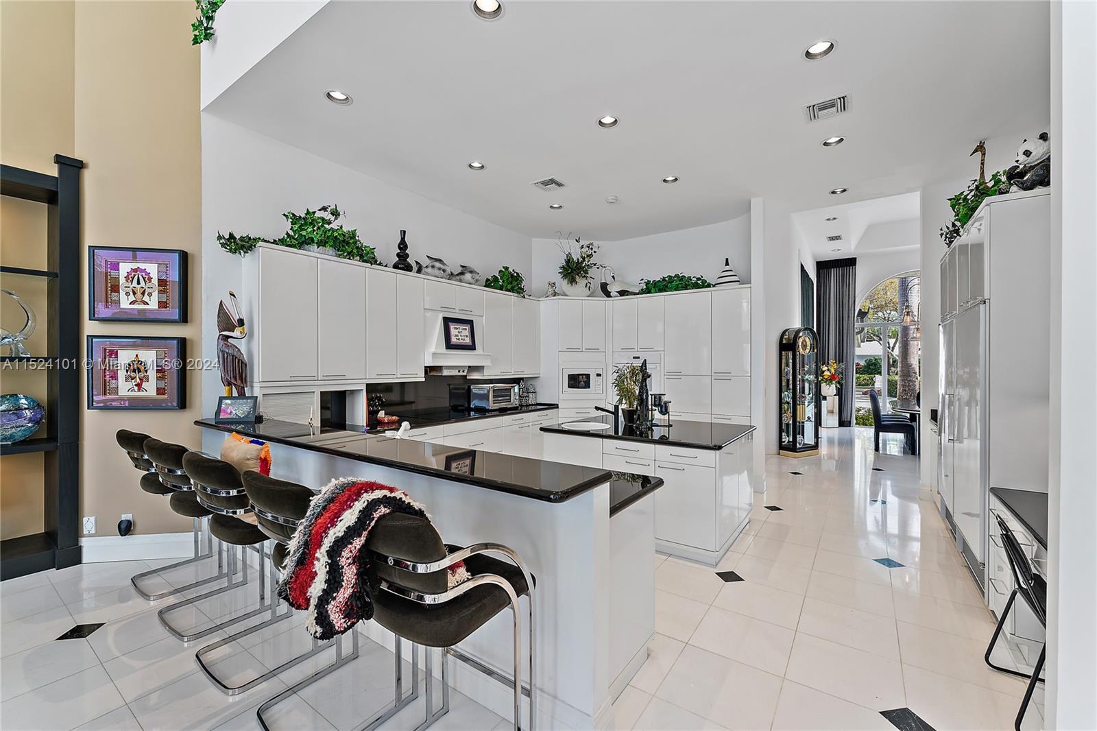 200 Spyglass Ln, Jupiter, FL, 33477 United States, 4 Bedrooms Bedrooms, ,6 BathroomsBathrooms,Residential,For Sale,Spyglass Ln,A11524101