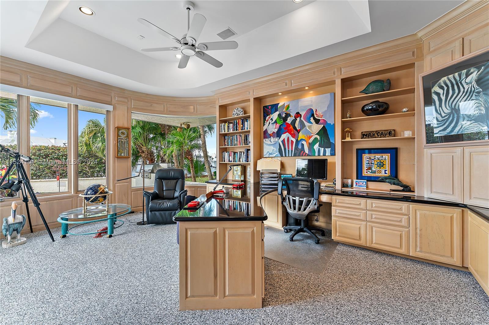 200 Spyglass Ln, Jupiter, FL, 33477 United States, 4 Bedrooms Bedrooms, ,6 BathroomsBathrooms,Residential,For Sale,Spyglass Ln,A11524101