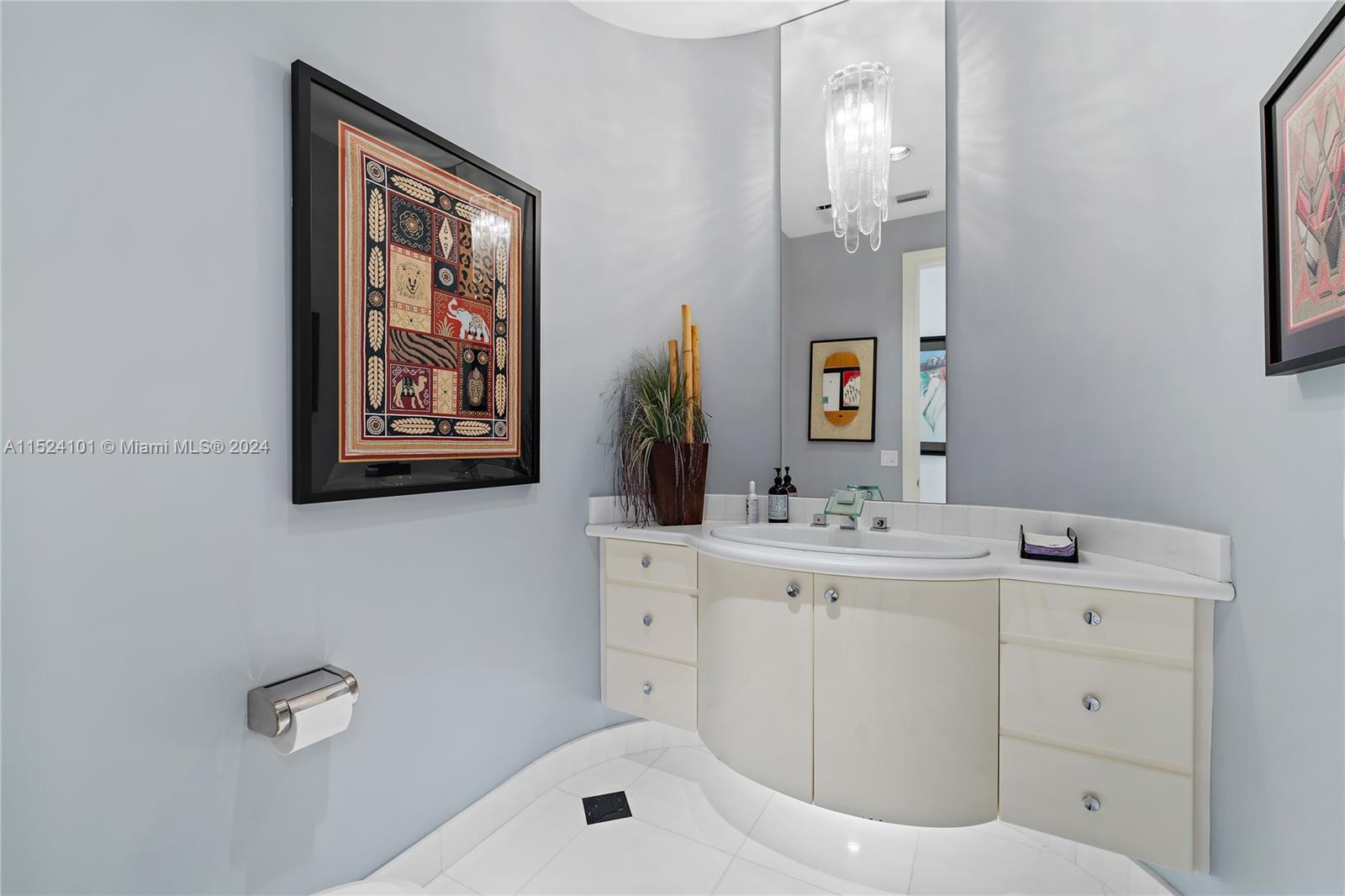 200 Spyglass Ln, Jupiter, FL, 33477 United States, 4 Bedrooms Bedrooms, ,6 BathroomsBathrooms,Residential,For Sale,Spyglass Ln,A11524101