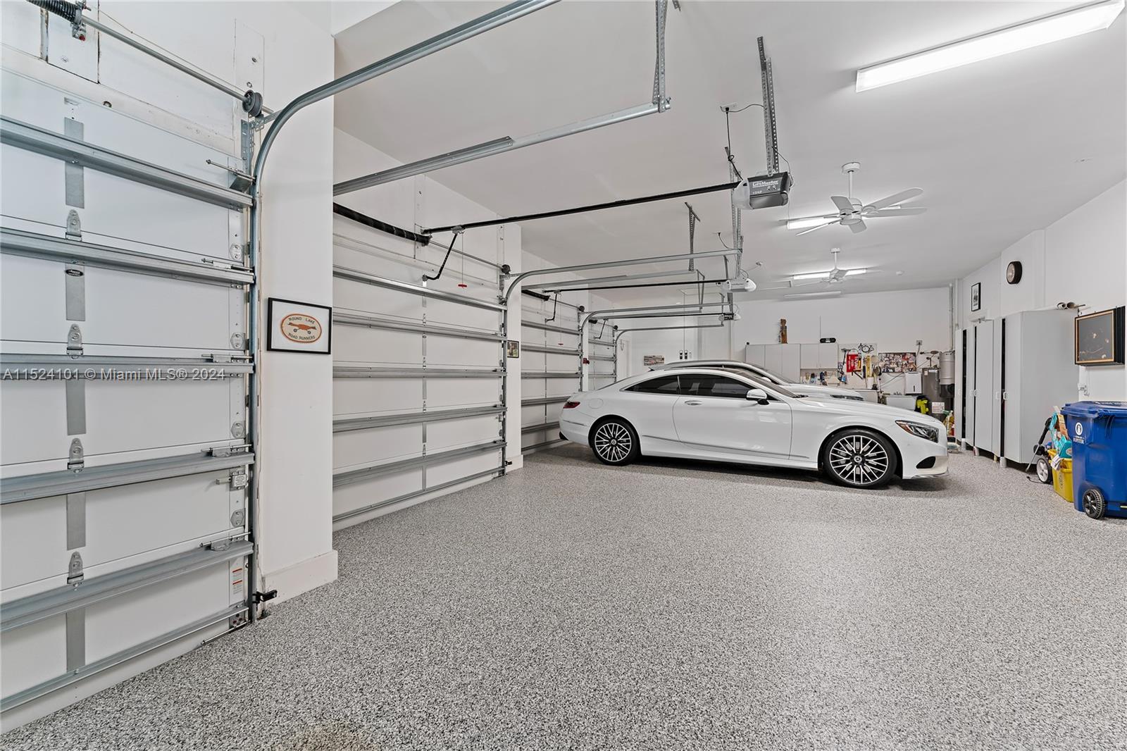 200 Spyglass Ln, Jupiter, FL, 33477 United States, 4 Bedrooms Bedrooms, ,6 BathroomsBathrooms,Residential,For Sale,Spyglass Ln,A11524101