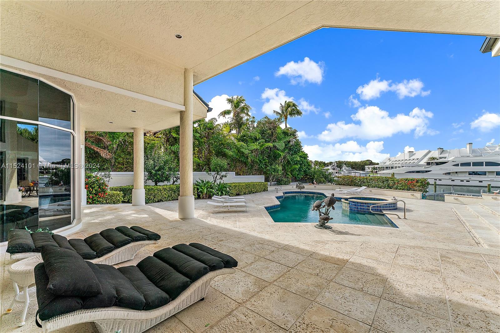 200 Spyglass Ln, Jupiter, FL, 33477 United States, 4 Bedrooms Bedrooms, ,6 BathroomsBathrooms,Residential,For Sale,Spyglass Ln,A11524101