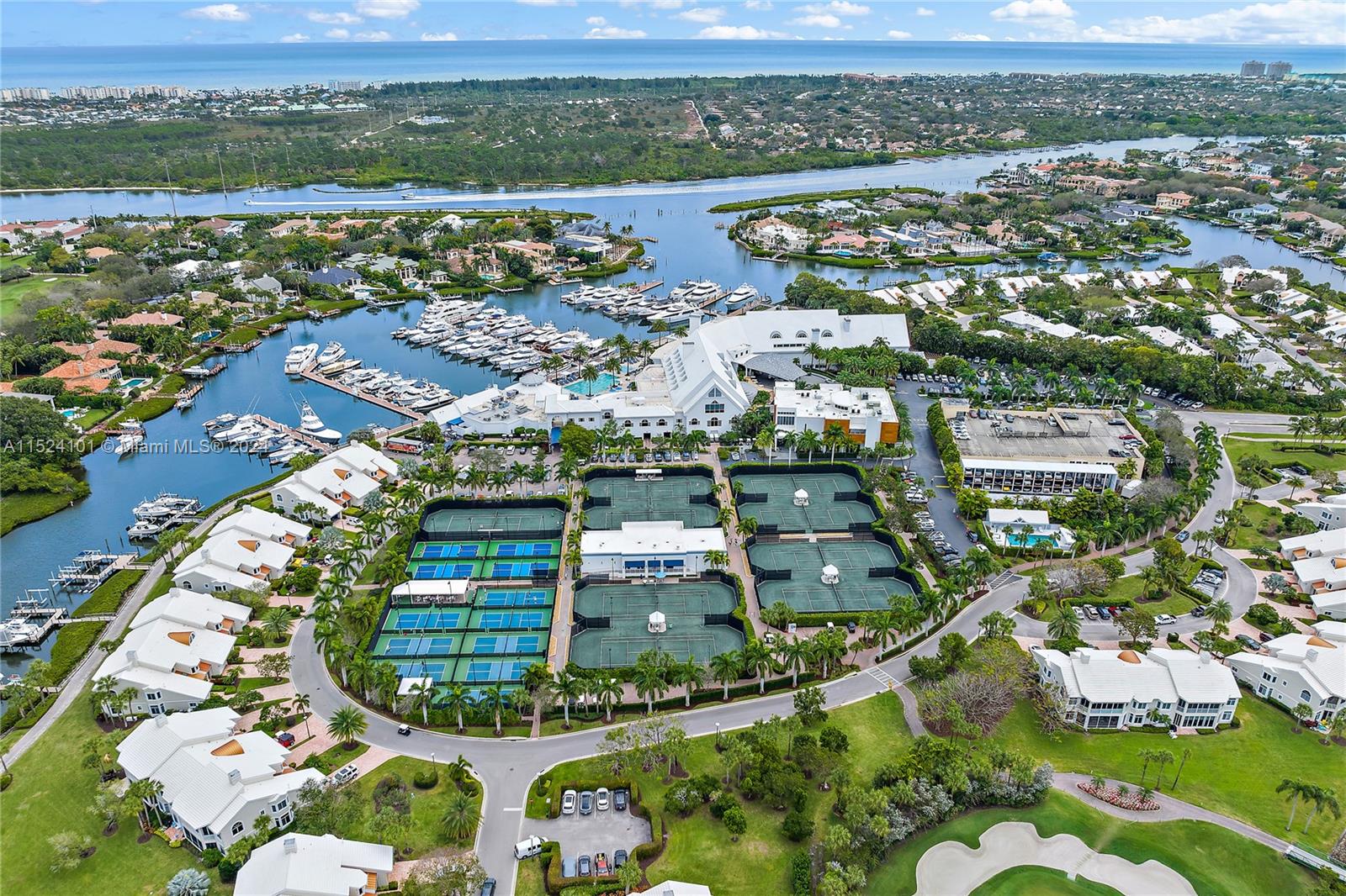 200 Spyglass Ln, Jupiter, FL, 33477 United States, 4 Bedrooms Bedrooms, ,6 BathroomsBathrooms,Residential,For Sale,Spyglass Ln,A11524101