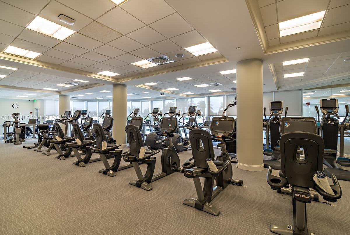 200 Spyglass Ln, Jupiter, FL, 33477 United States, 4 Bedrooms Bedrooms, ,6 BathroomsBathrooms,Residential,For Sale,Spyglass Ln,A11524101