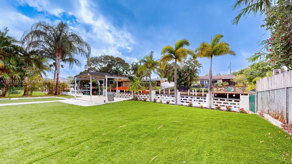 2638 Liberty St, Hollywood, Florida 33020, 5 Bedrooms Bedrooms, ,3 BathroomsBathrooms,Residential,For Sale,2638 Liberty St,A11524423