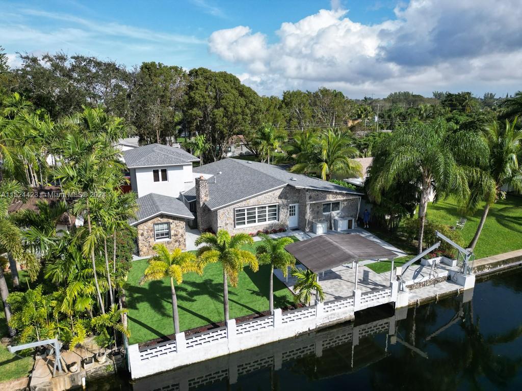 2638 Liberty St, Hollywood, Florida 33020, 5 Bedrooms Bedrooms, ,3 BathroomsBathrooms,Residential,For Sale,2638 Liberty St,A11524423