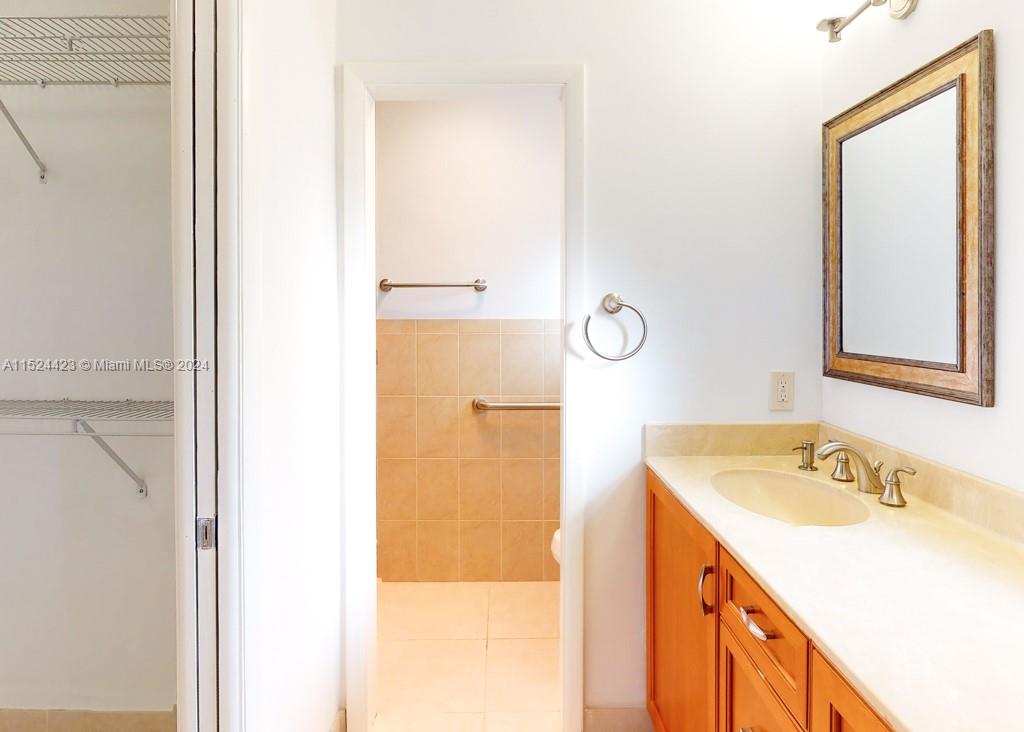 2638 Liberty St, Hollywood, Florida 33020, 5 Bedrooms Bedrooms, ,3 BathroomsBathrooms,Residential,For Sale,2638 Liberty St,A11524423