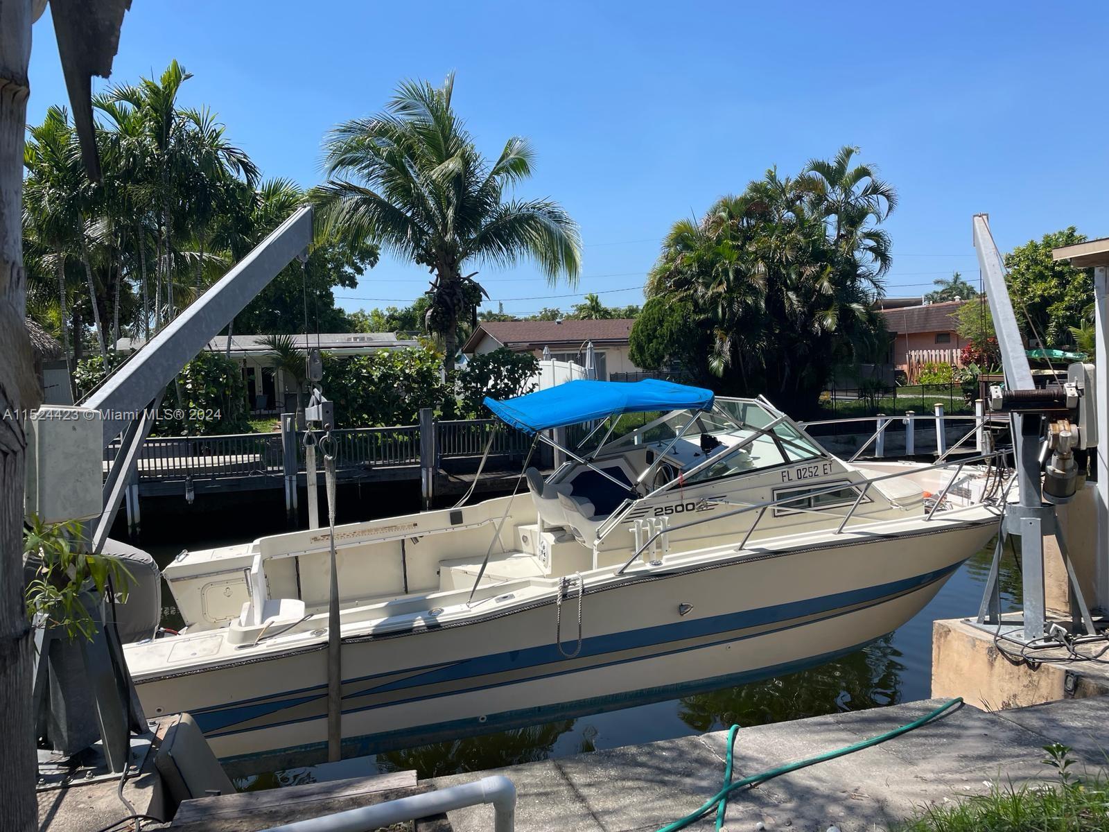 2638 Liberty St, Hollywood, Florida 33020, 5 Bedrooms Bedrooms, ,3 BathroomsBathrooms,Residential,For Sale,2638 Liberty St,A11524423