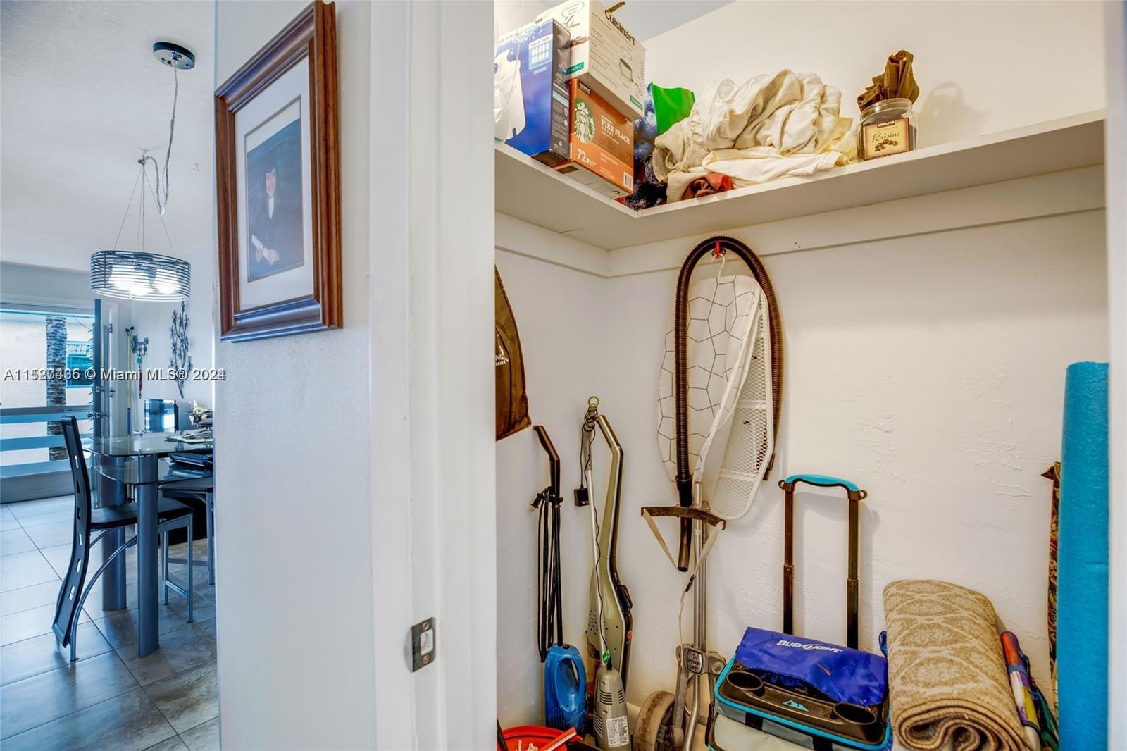 15610 NE 6th Ave 31C, Miami, Florida 33162, 1 Bedroom Bedrooms, ,1 BathroomBathrooms,Residential,For Sale,15610 NE 6th Ave 31C,A11527435