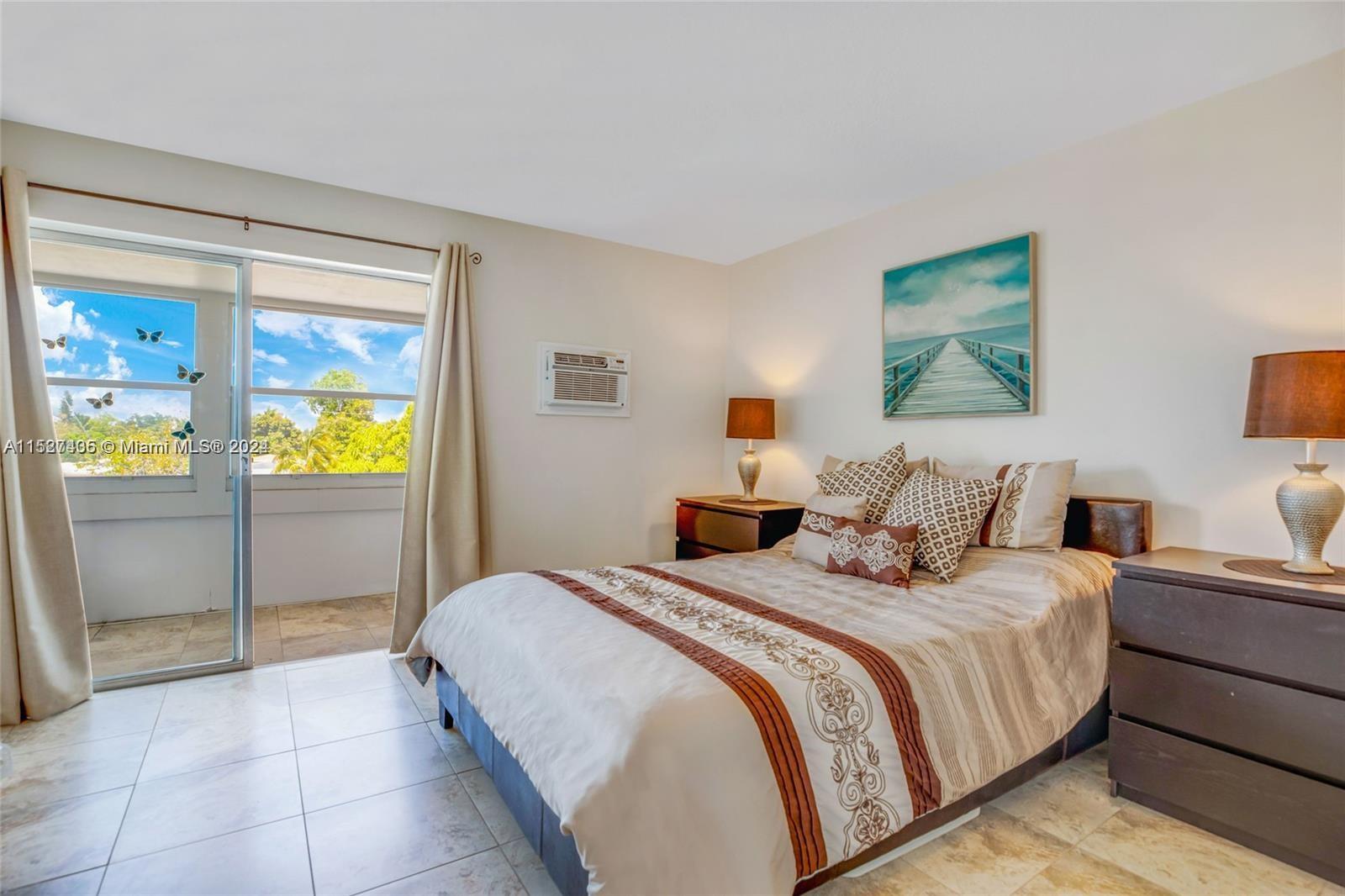 15610 NE 6th Ave 31C, Miami, Florida 33162, 1 Bedroom Bedrooms, ,1 BathroomBathrooms,Residential,For Sale,15610 NE 6th Ave 31C,A11527435