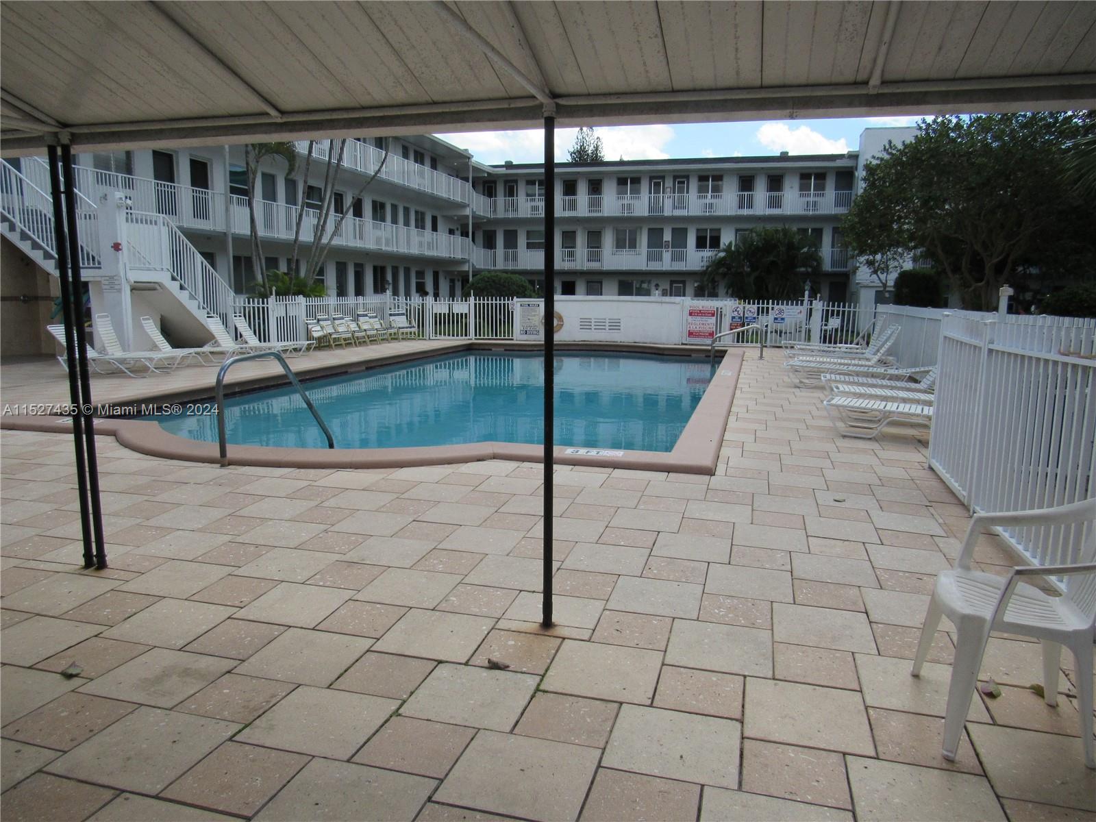 15610 6th Ave, Miami, FL, 33162 United States, 1 Bedroom Bedrooms, ,1 BathroomBathrooms,Residential,For Sale,6th Ave,A11527435