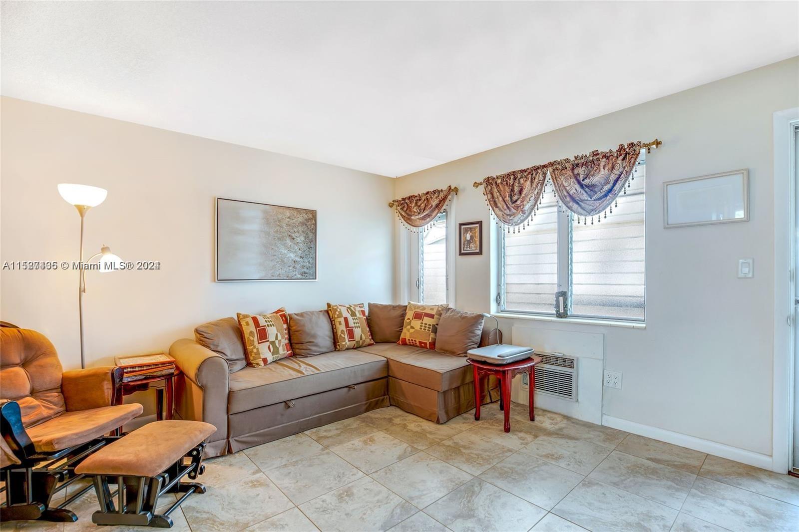 15610 NE 6th Ave 31C, Miami, Florida 33162, 1 Bedroom Bedrooms, ,1 BathroomBathrooms,Residential,For Sale,15610 NE 6th Ave 31C,A11527435