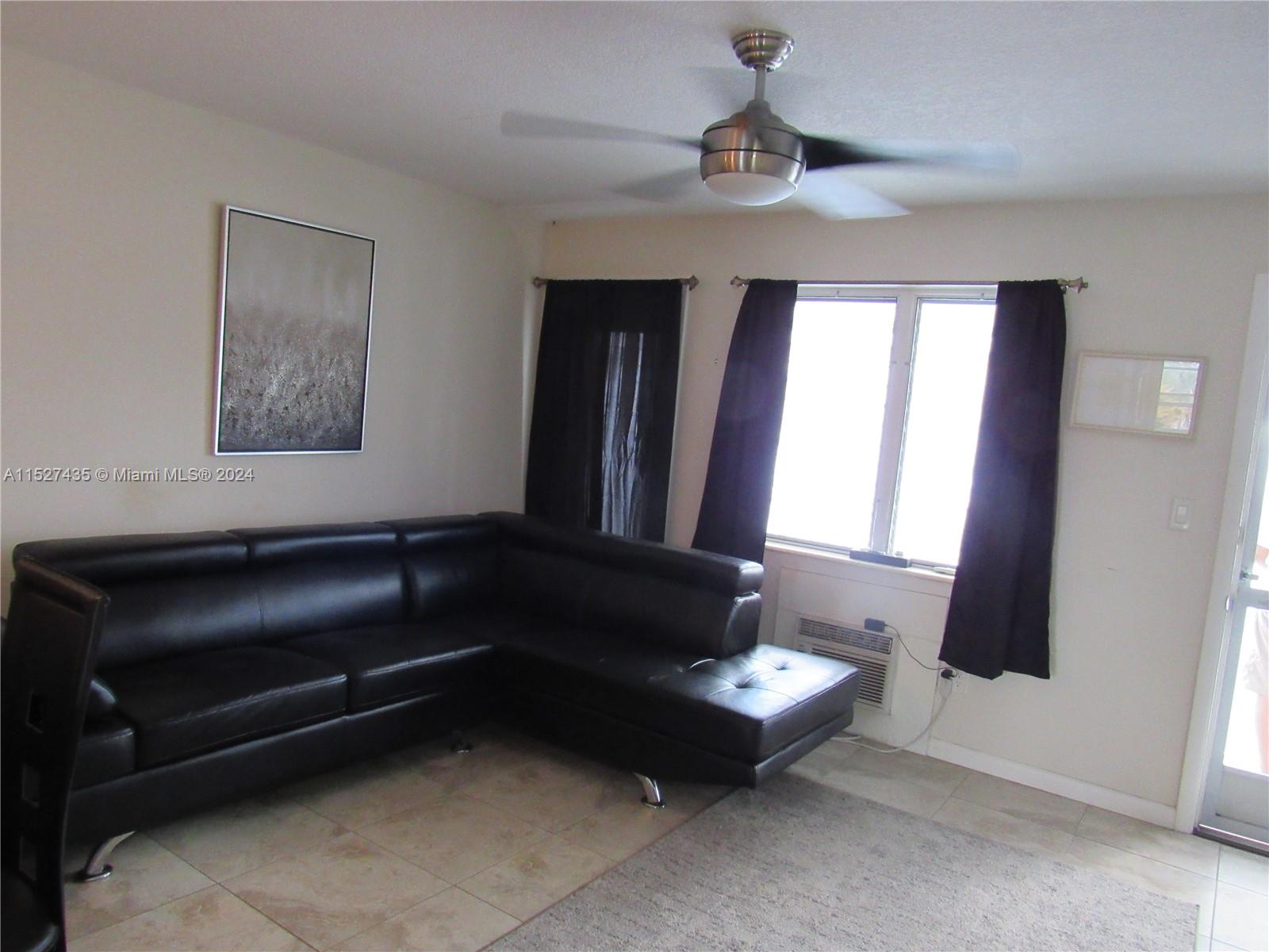 15610 NE 6th Ave 31C, Miami, Florida 33162, 1 Bedroom Bedrooms, ,1 BathroomBathrooms,Residential,For Sale,15610 NE 6th Ave 31C,A11527435