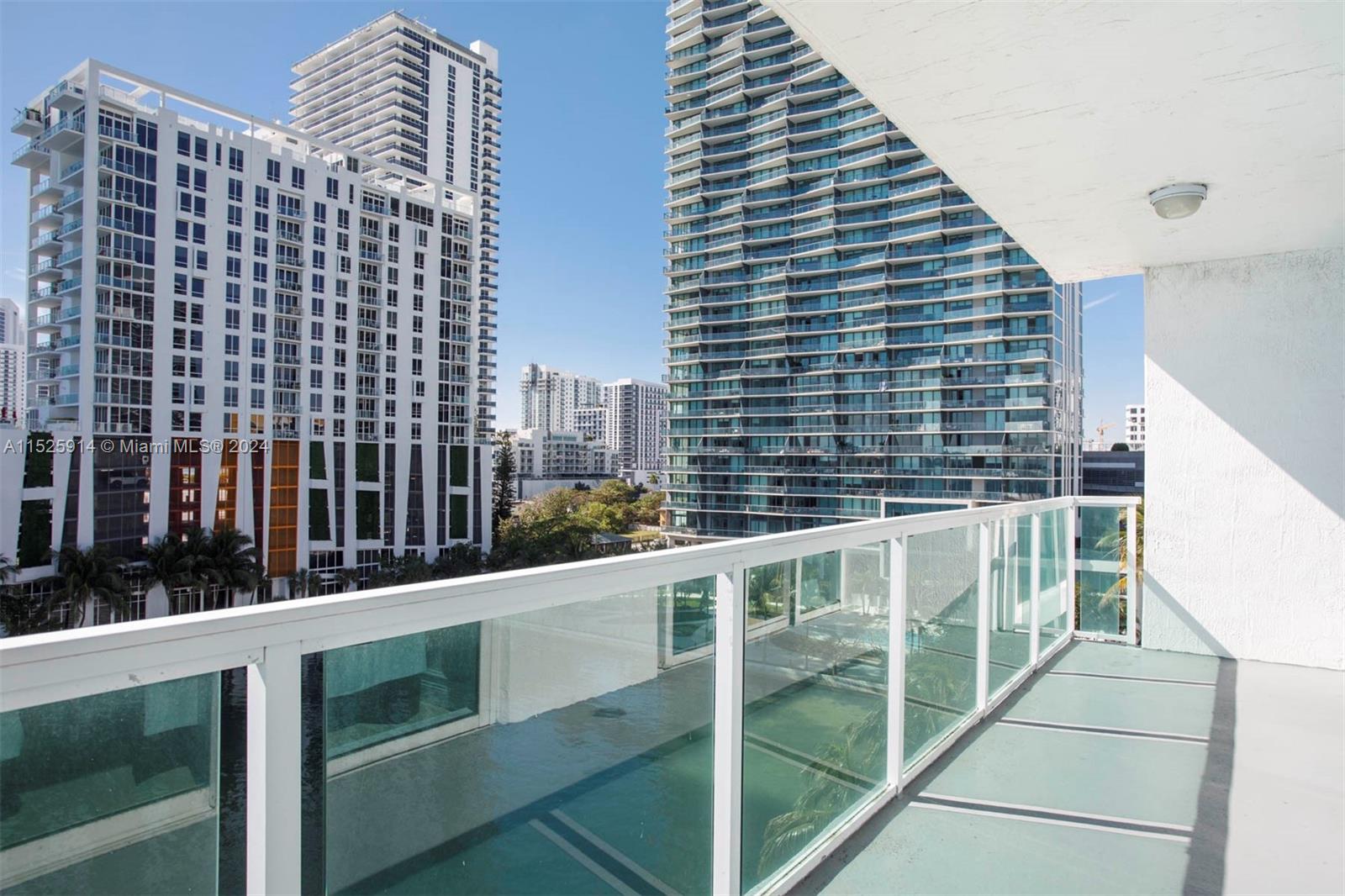 500 NE 29th St 808, Miami, Florida 33137, 2 Bedrooms Bedrooms, ,2 BathroomsBathrooms,Residential,For Sale,500 NE 29th St 808,A11525914