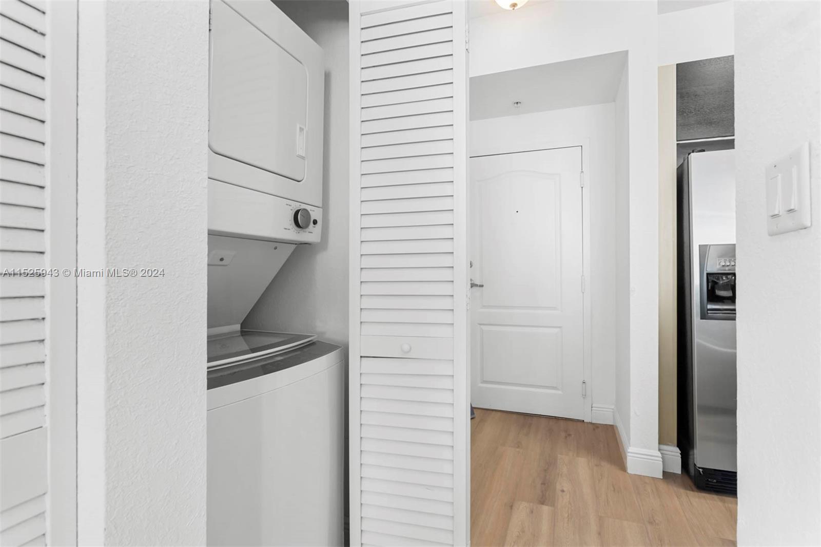 500 NE 29th St 605, Miami, Florida 33137, 1 Bedroom Bedrooms, ,1 BathroomBathrooms,Residential,For Sale,500 NE 29th St 605,A11525943